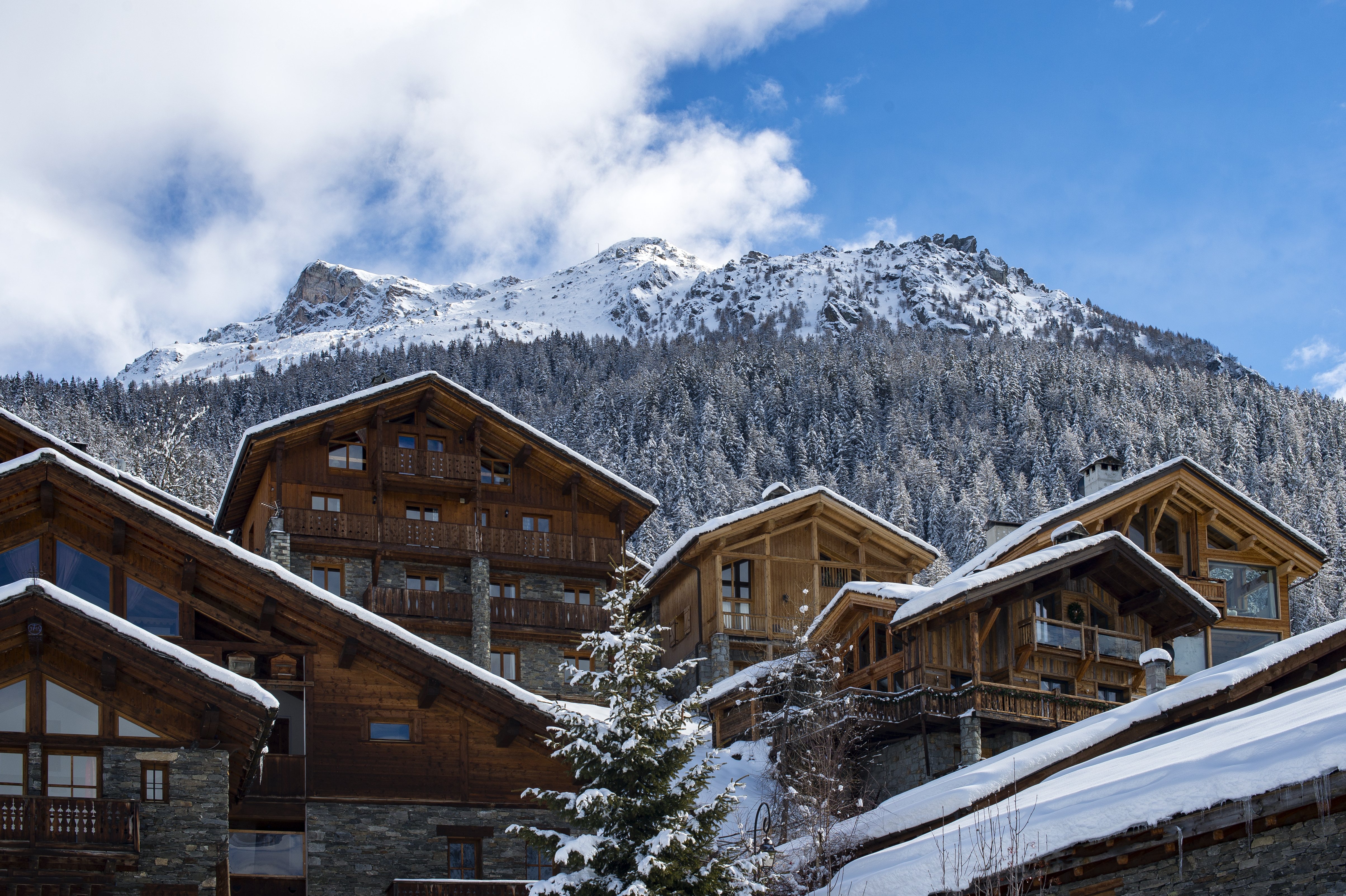 header_hiver_station_SainteFoyTarentaise.jpg