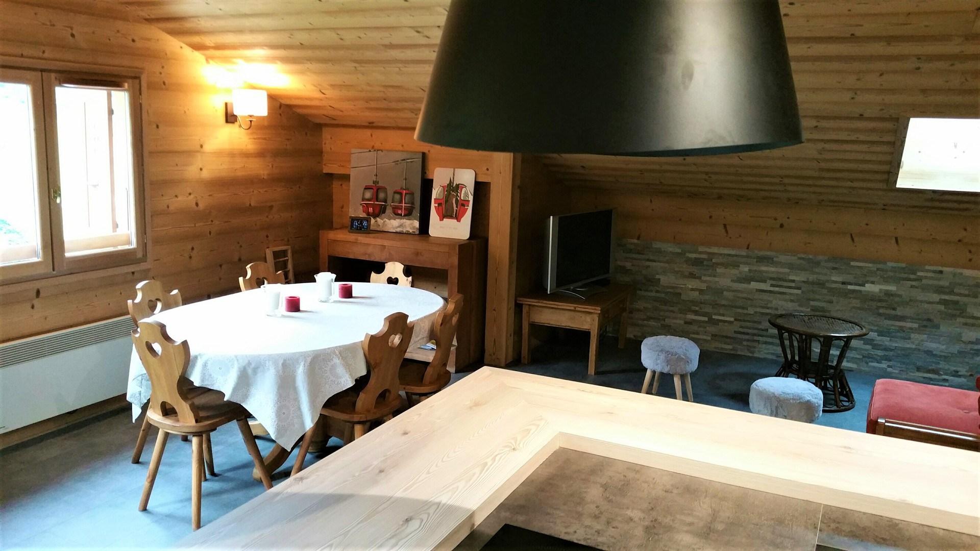 location-appartement-La-Clusaz-7-personnes-1988-4-Alpissime