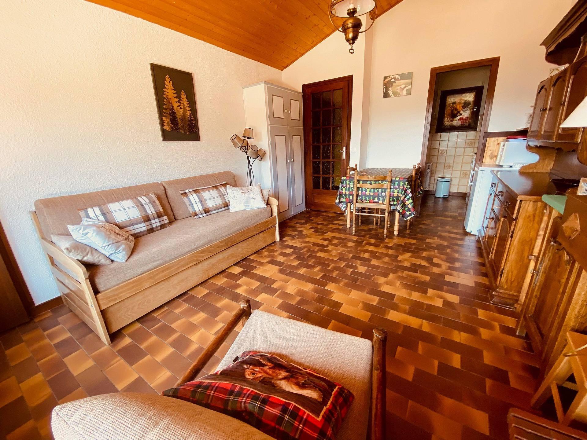 location-appartement-La-Clusaz-6-personnes-1998-2-Alpissime location-appartement-La-Clusaz-6-personnes-1998-2-Alpissime