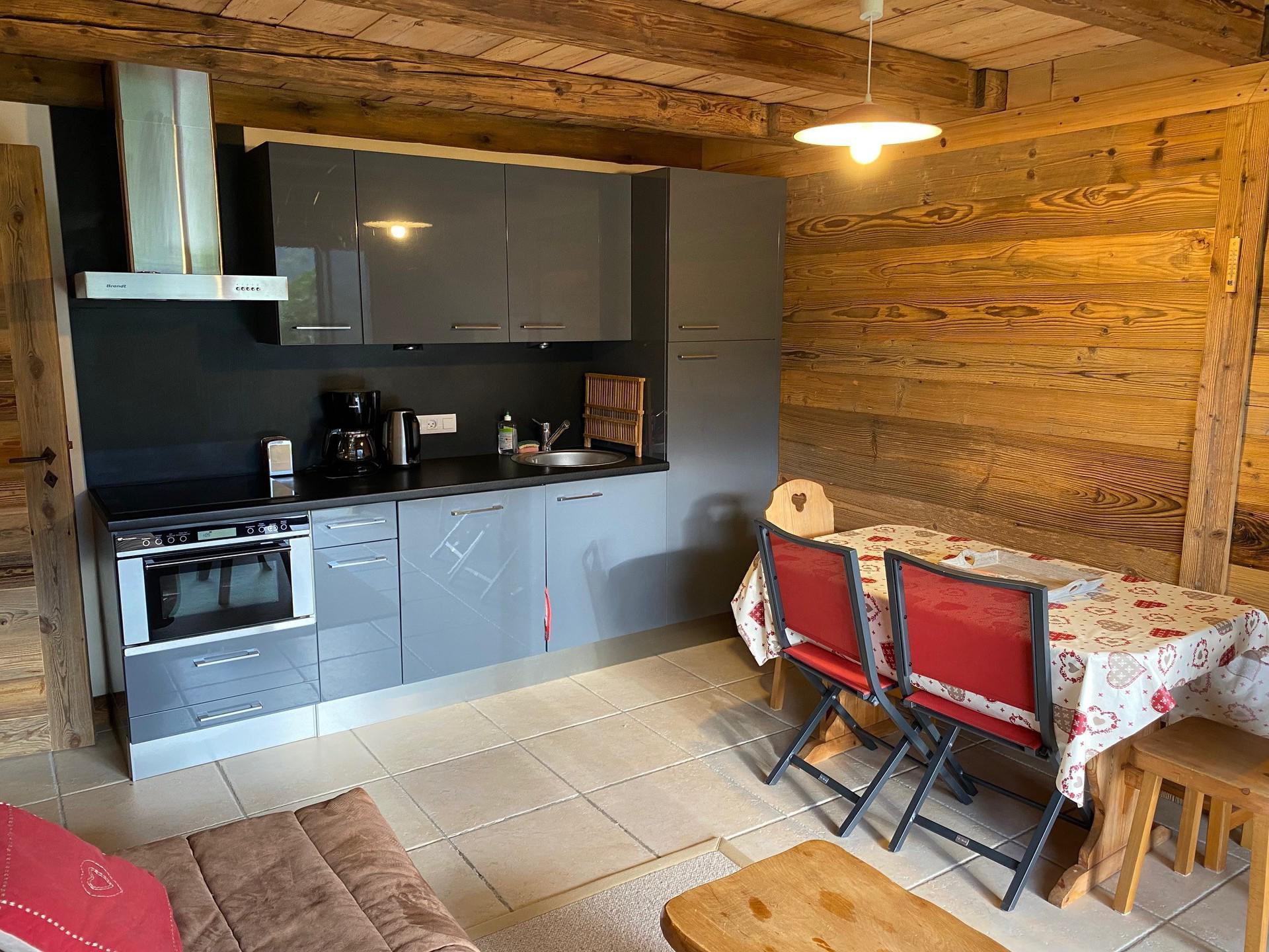 location-appartement-La-Clusaz-6-personnes-1999-2-Alpissime location-appartement-La-Clusaz-6-personnes-1999-2-Alpissime