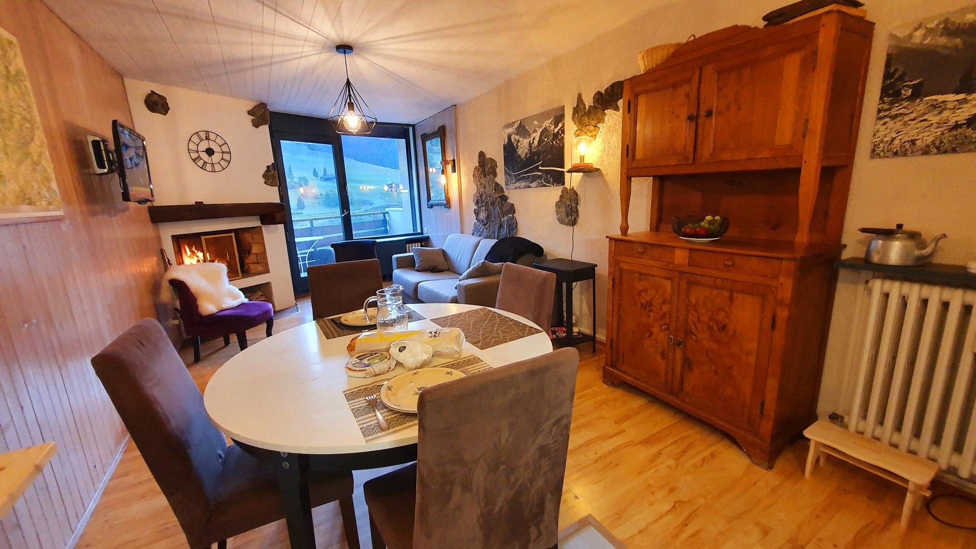 location-appartement-La-Clusaz-6-personnes-2003-2-Alpissime