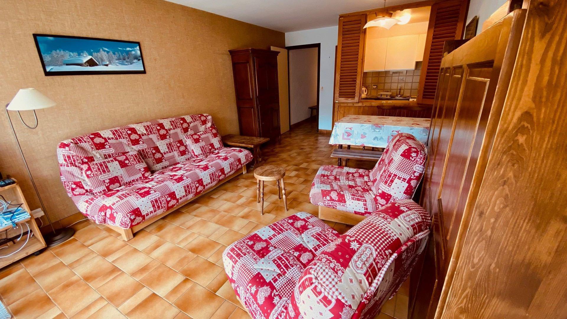 location-studio-La-Clusaz-6-personnes-2006-2-Alpissime location-studio-La-Clusaz-6-personnes-2006-2-Alpissime