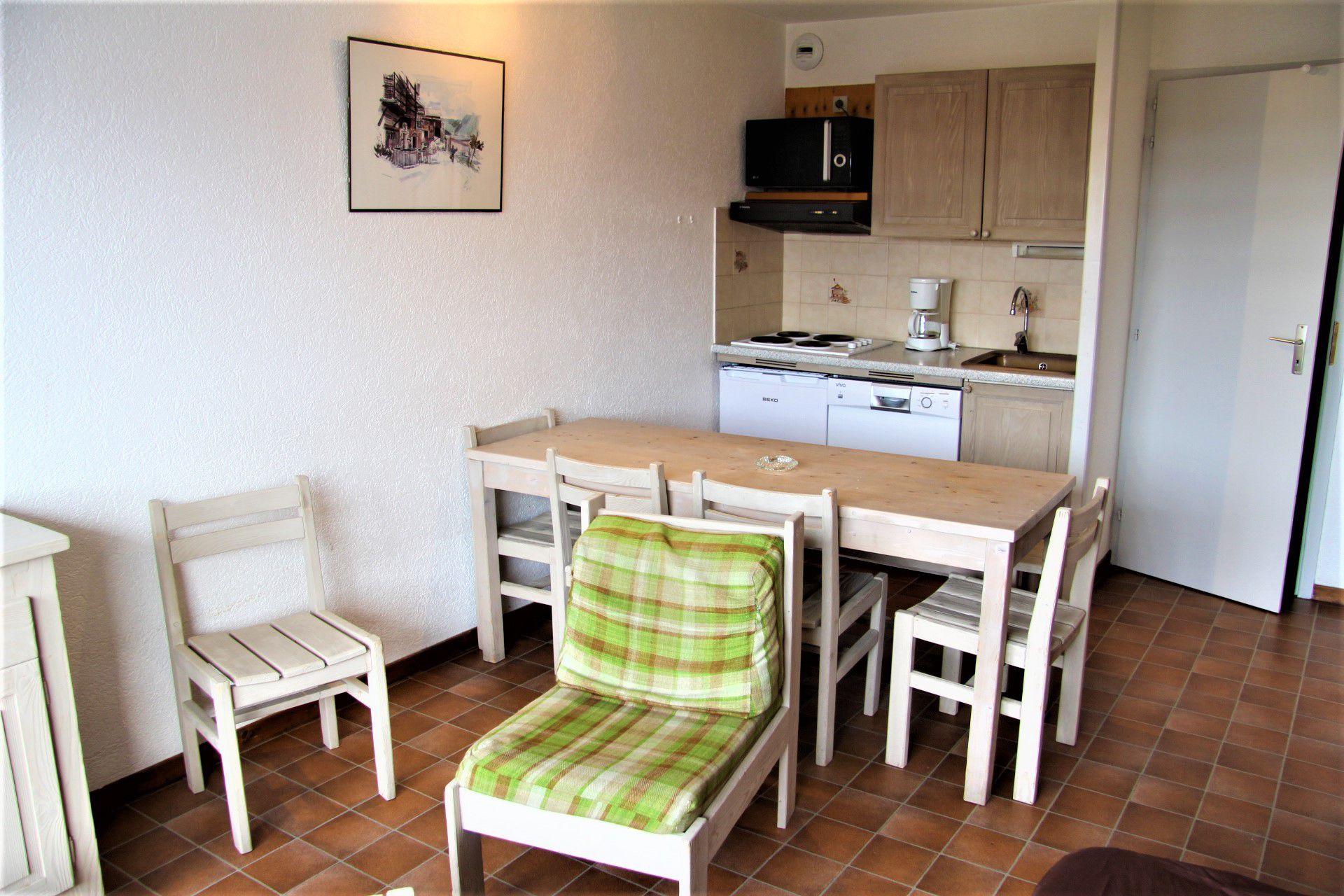 location-appartement-La-Clusaz-6-personnes-2030-2-Alpissime location-appartement-La-Clusaz-6-personnes-2030-2-Alpissime