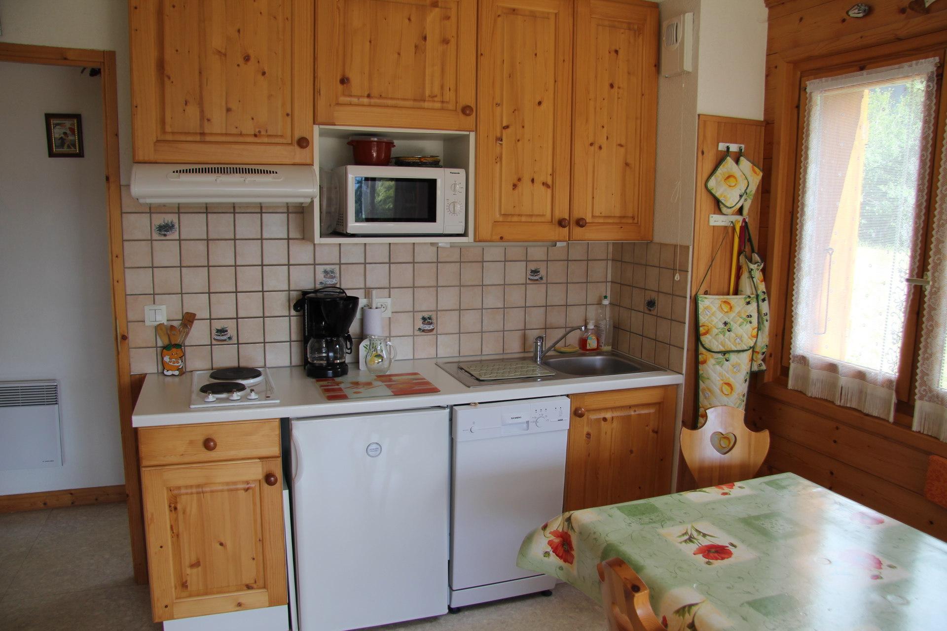 location-appartement-Saint-Jean-de-Sixt-6-personnes-2041-2-Alpissime location-appartement-Saint-Jean-de-Sixt-6-personnes-2041-2-Alpissime