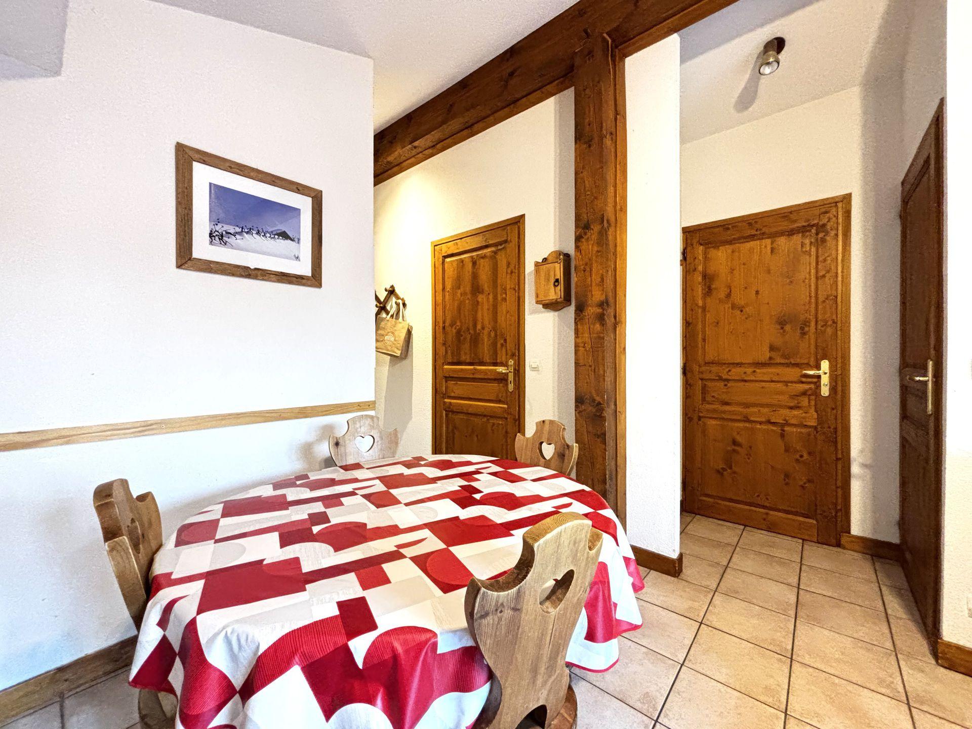 location-appartement-Notre-Dame-de-Bellecombe-1350-6-personnes-2098-5-Alpissime location-appartement-Notre-Dame-de-Bellecombe-1350-6-personnes-2098-5-Alpissime