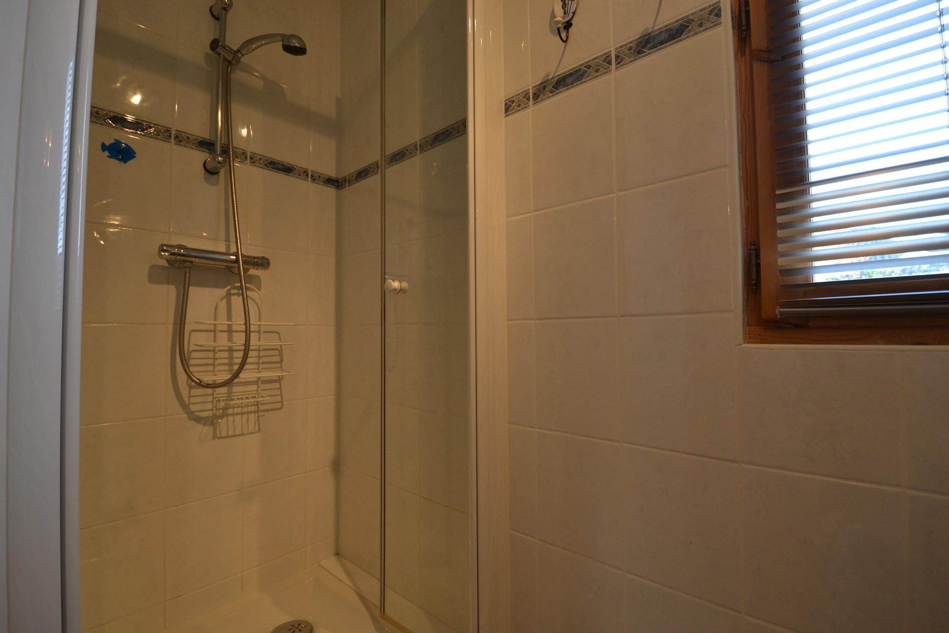 location-appartement-Notre-Dame-de-Bellecombe-6-personnes-2118-5-Alpissime location-appartement-Notre-Dame-de-Bellecombe-6-personnes-2118-5-Alpissime