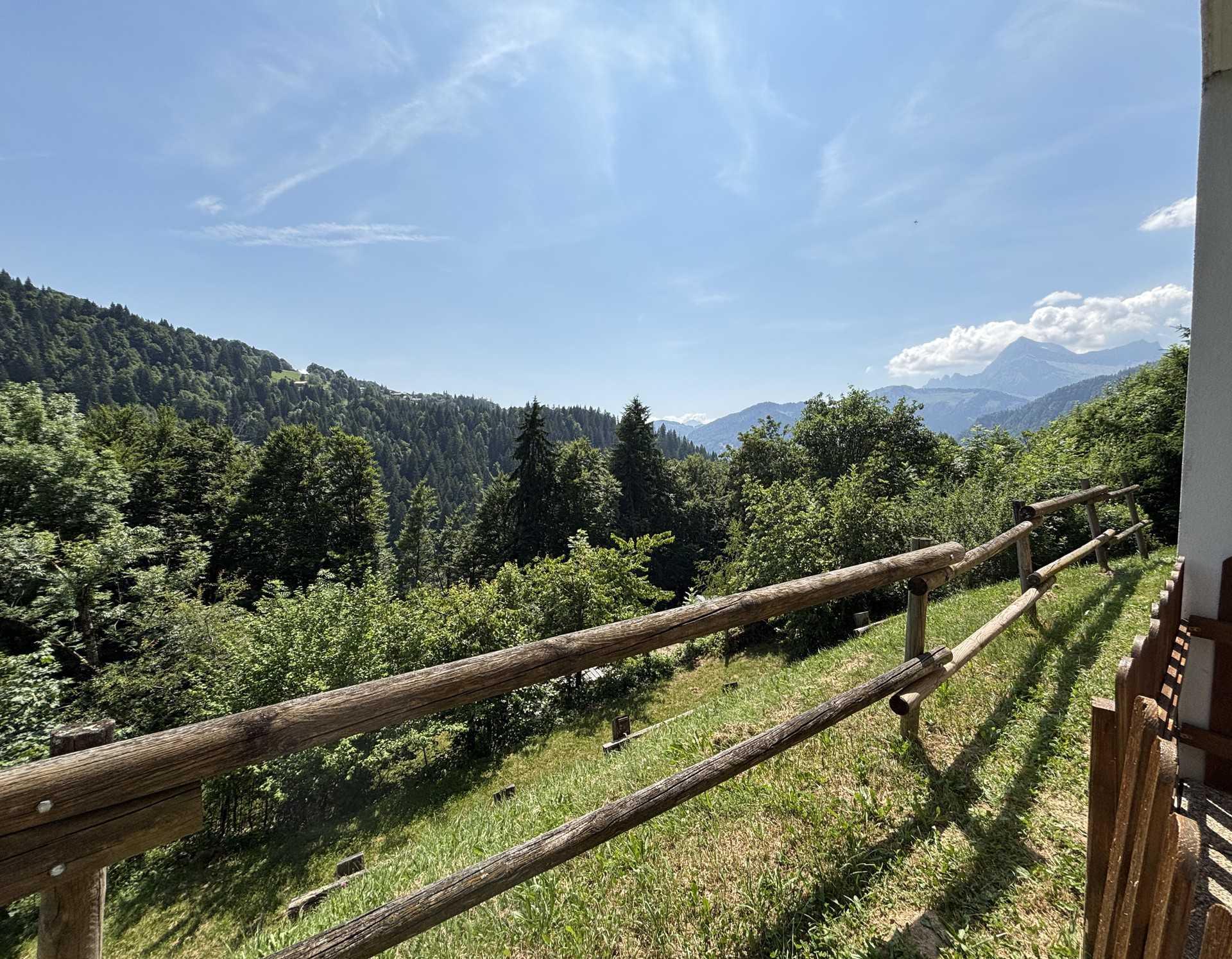 location-appartement-Notre-Dame-de-Bellecombe-1150-4-personnes-2121-2-Alpissime location-appartement-Notre-Dame-de-Bellecombe-1150-4-personnes-2121-2-Alpissime