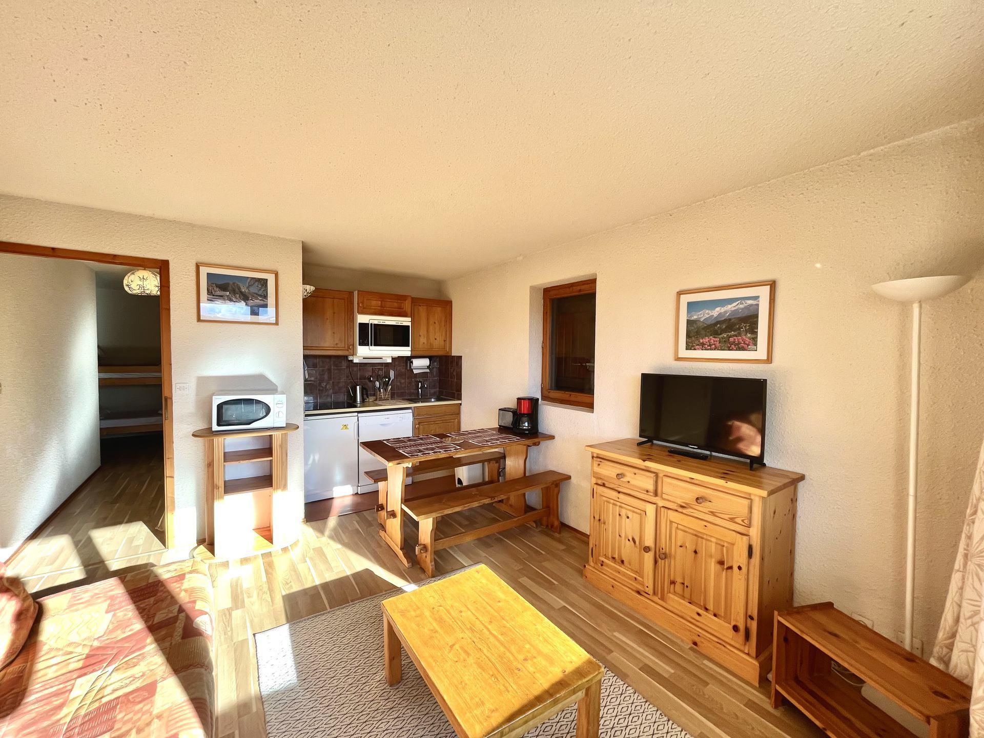 location-appartement-Notre-Dame-de-Bellecombe-1450-6-personnes-2129-3-Alpissime location-appartement-Notre-Dame-de-Bellecombe-1450-6-personnes-2129-3-Alpissime