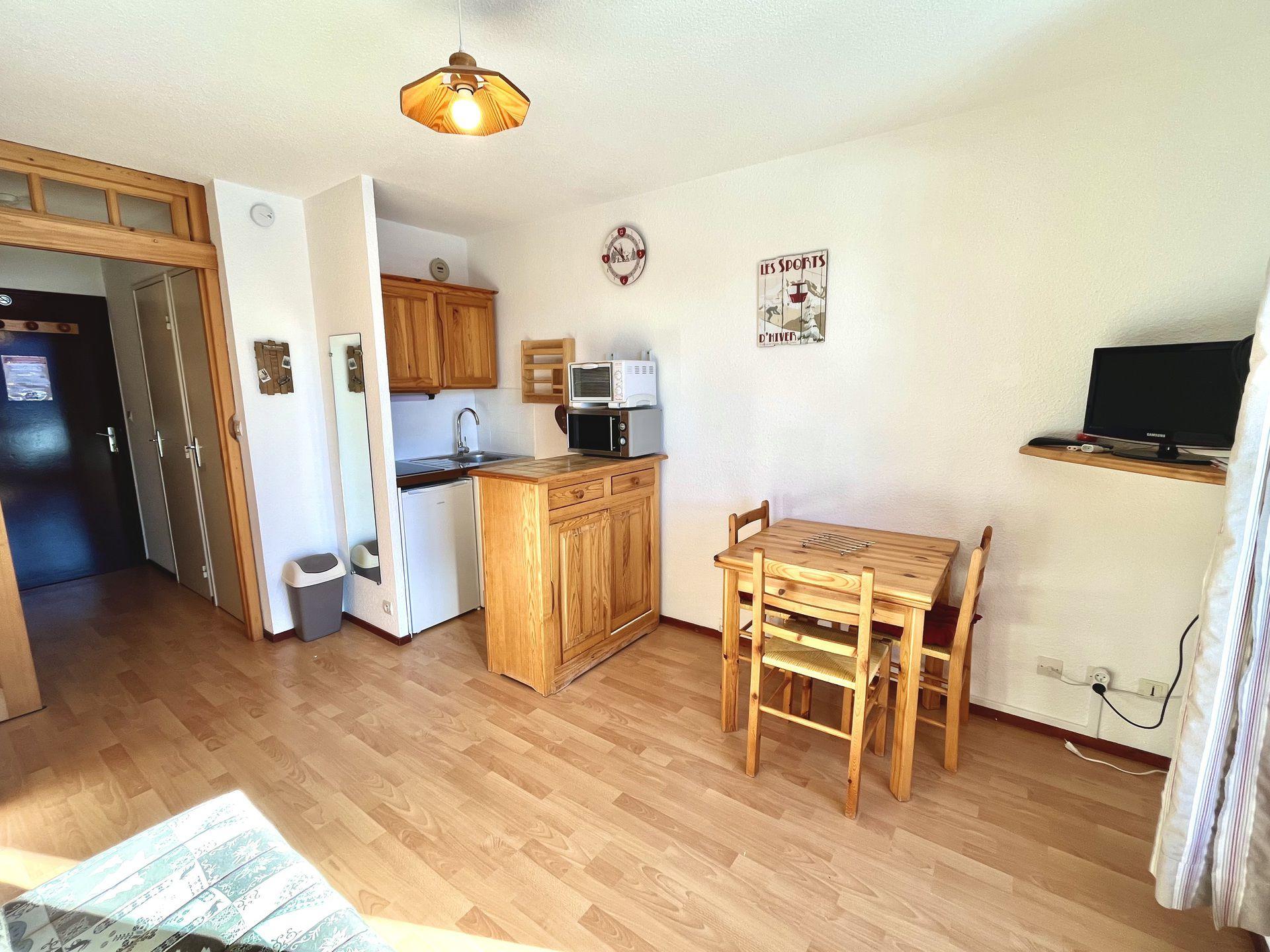 location-studio-Notre-Dame-de-Bellecombe-1450-4-personnes-2134-5-Alpissime location-studio-Notre-Dame-de-Bellecombe-1450-4-personnes-2134-5-Alpissime