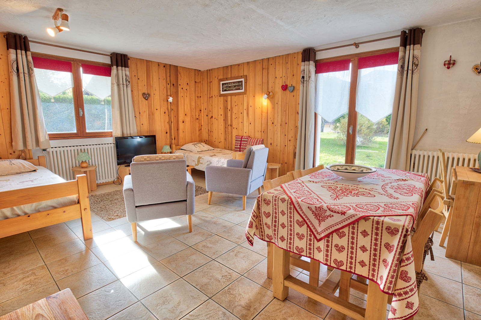 location-appartement-Notre-Dame-de-Bellecombe-4-personnes-2135-1-Alpissime location-appartement-Notre-Dame-de-Bellecombe-4-personnes-2135-1-Alpissime