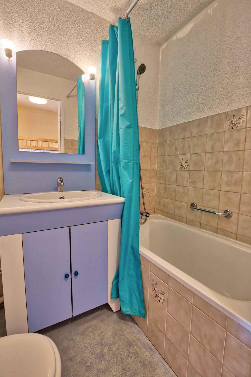 location-studio-Notre-Dame-de-Bellecombe-1150-4-personnes-2136-5-Alpissime location-studio-Notre-Dame-de-Bellecombe-1150-4-personnes-2136-5-Alpissime