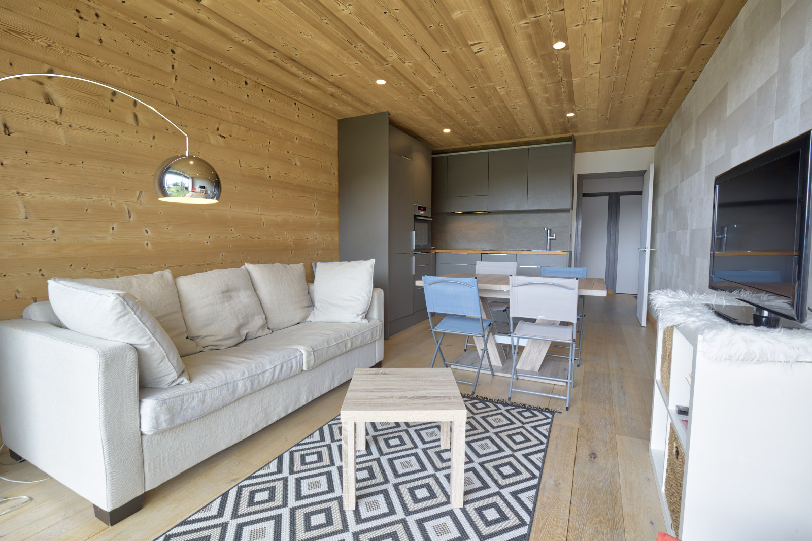 location-appartement-Notre-Dame-de-Bellecombe-1150-6-personnes-2152-1-Alpissime location-appartement-Notre-Dame-de-Bellecombe-1150-6-personnes-2152-1-Alpissime