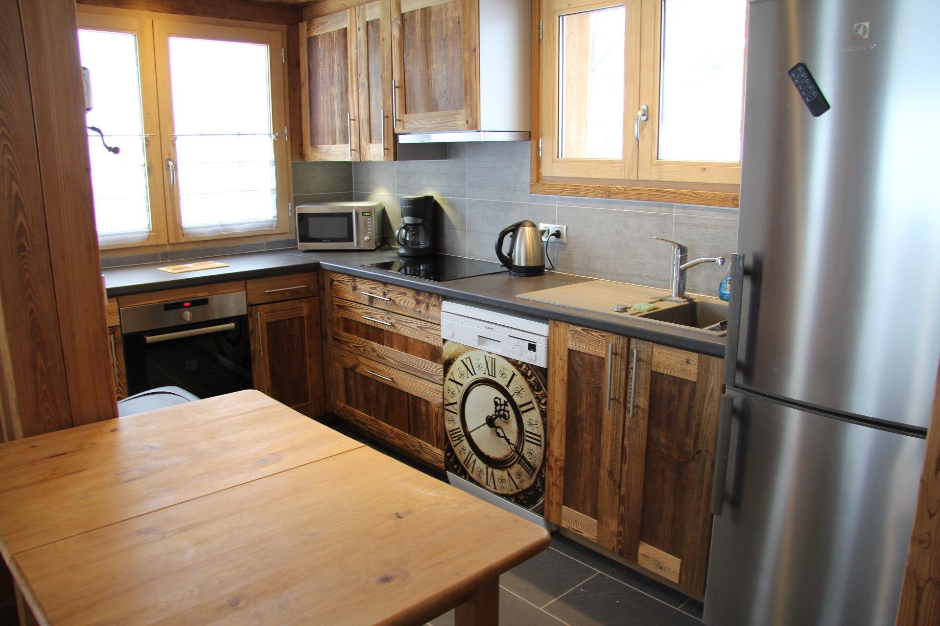 location-chalet-La-Clusaz-8-personnes-2198-2-Alpissime location-chalet-La-Clusaz-8-personnes-2198-2-Alpissime
