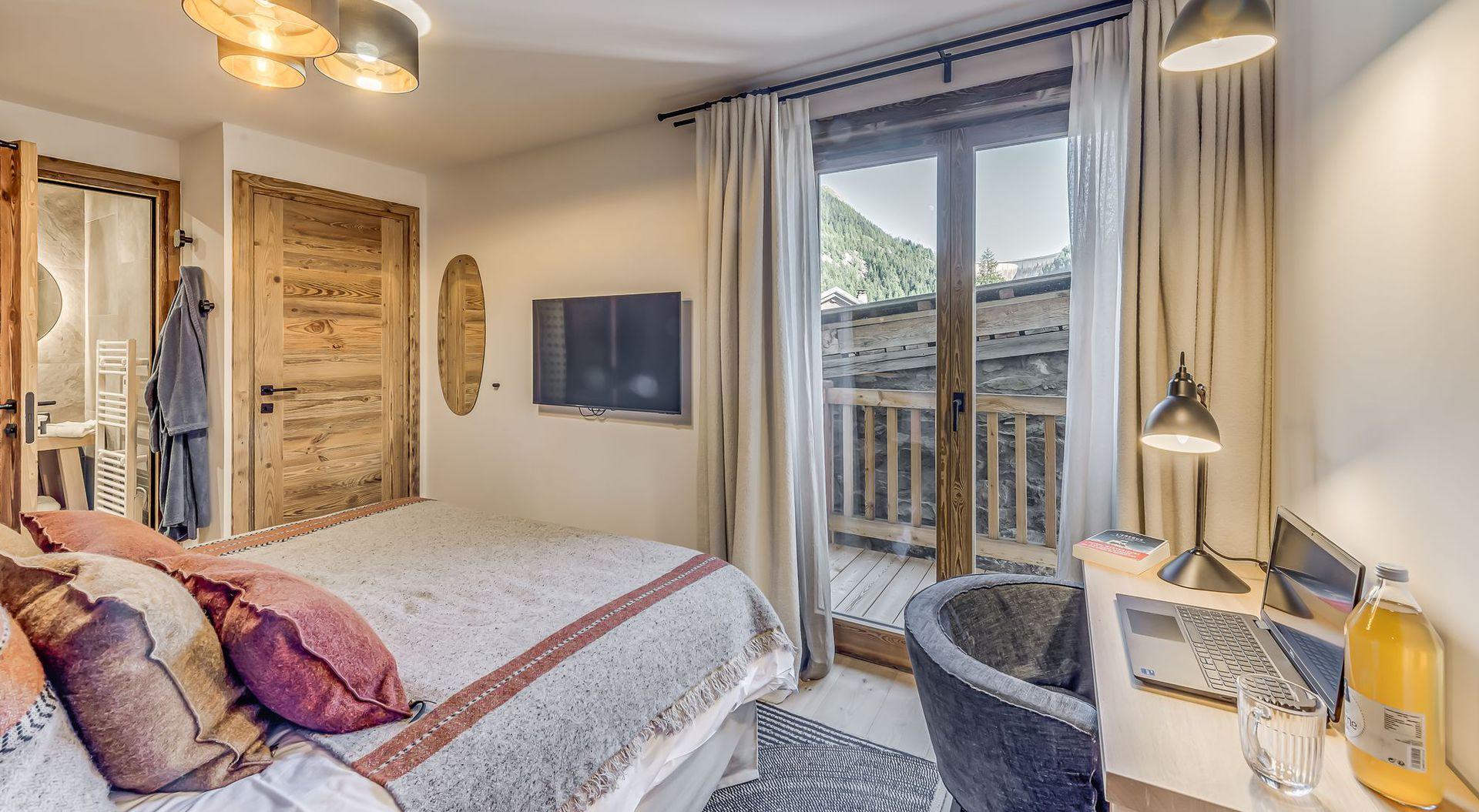 location-chalet-Tignes-1550-Les-Brévières-18-personnes-2220-3-Alpissime location-chalet-Tignes-1550-Les-Brévières-18-personnes-2220-3-Alpissime