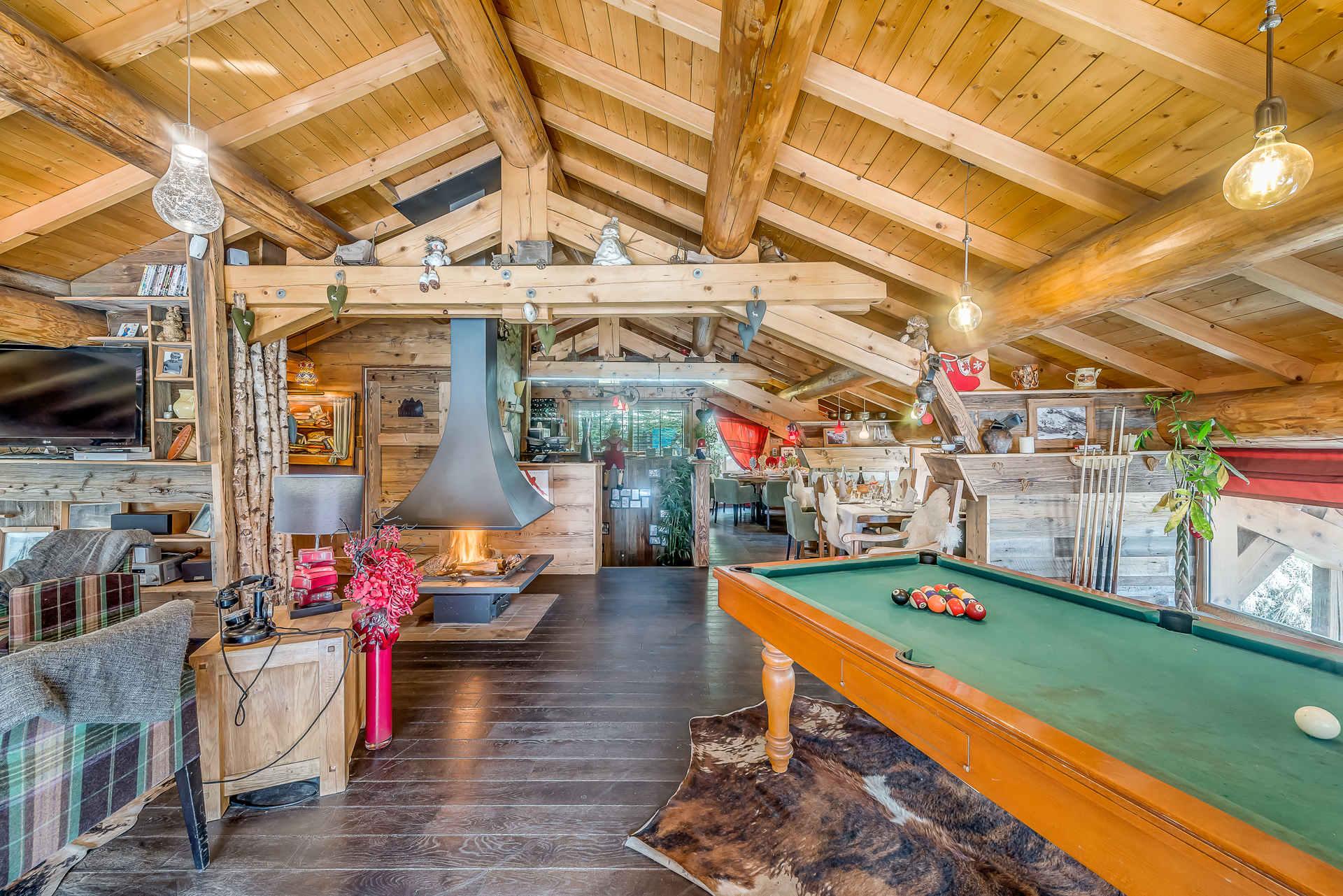 location-chalet-Tignes-1550-Les-Brévières-15-personnes-2222-3-Alpissime location-chalet-Tignes-1550-Les-Brévières-15-personnes-2222-3-Alpissime