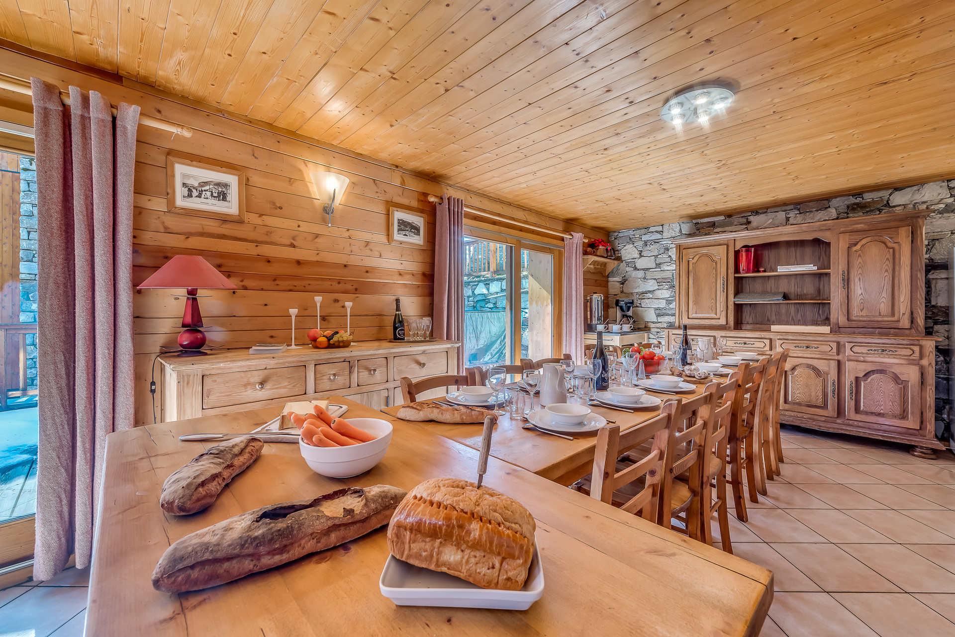 location-chalet-Tignes-1550-Les-Brévières-14-personnes-2224-2-Alpissime