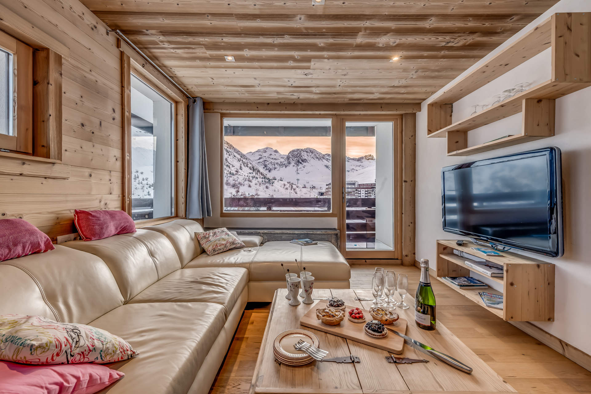 location-appartement-Tignes-1550-Les-Brévières-5-personnes-2269-1-Alpissime location-appartement-Tignes-1550-Les-Brévières-5-personnes-2269-1-Alpissime