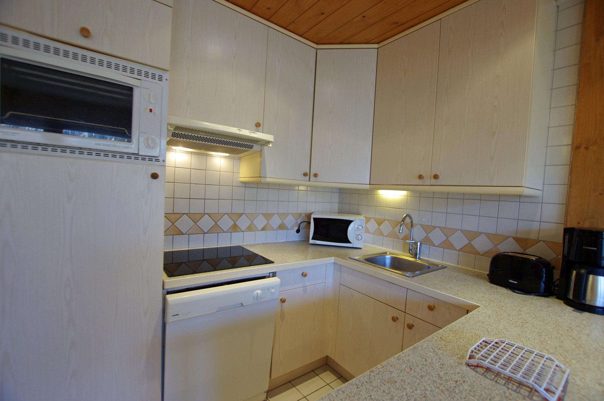 location-appartement-Tignes-1550-Les-Brévières-7-personnes-2304-3-Alpissime location-appartement-Tignes-1550-Les-Brévières-7-personnes-2304-3-Alpissime