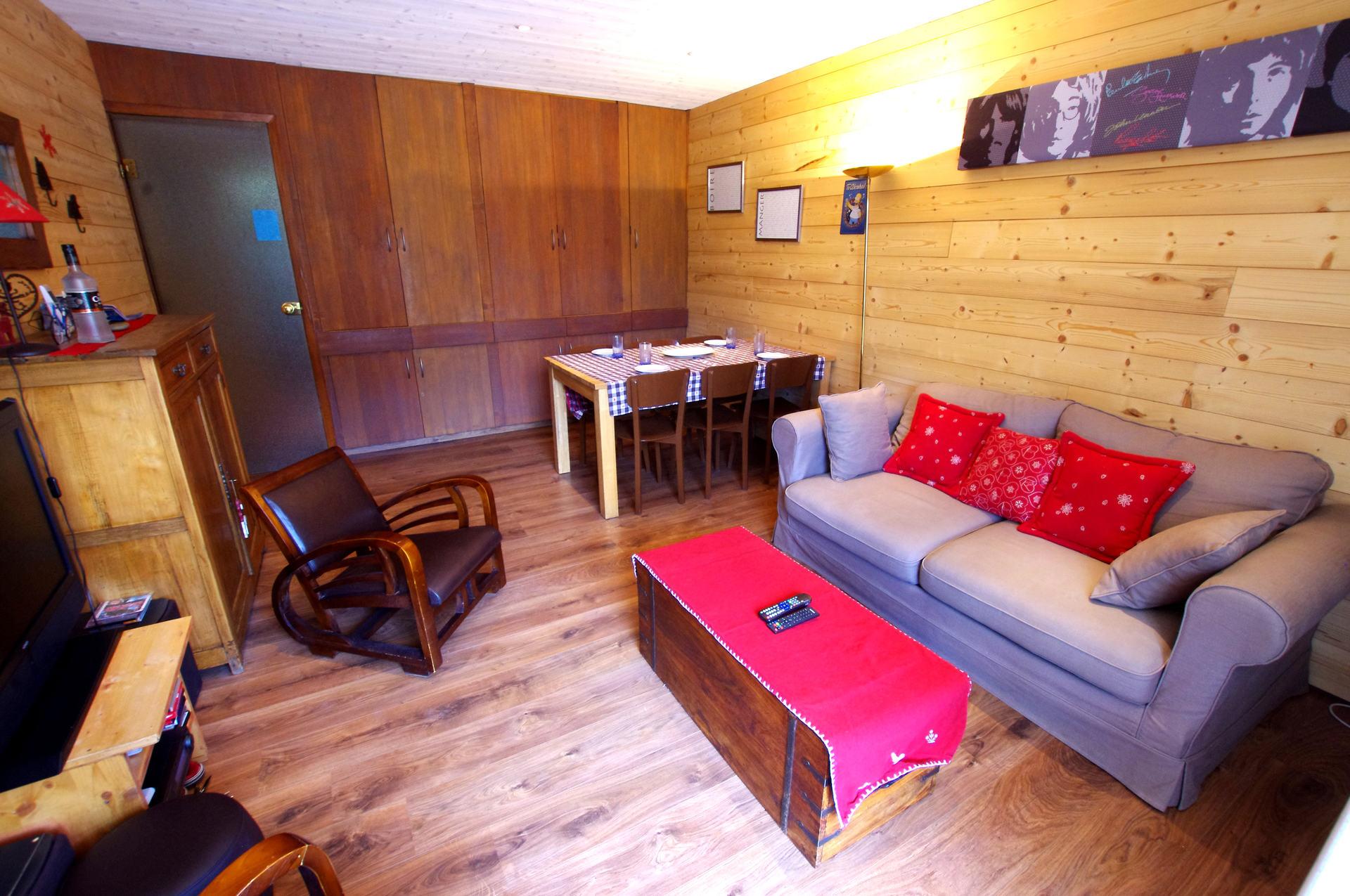 location-appartement-Tignes-1550-Les-Brévières-5-personnes-2306-2-Alpissime location-appartement-Tignes-1550-Les-Brévières-5-personnes-2306-2-Alpissime