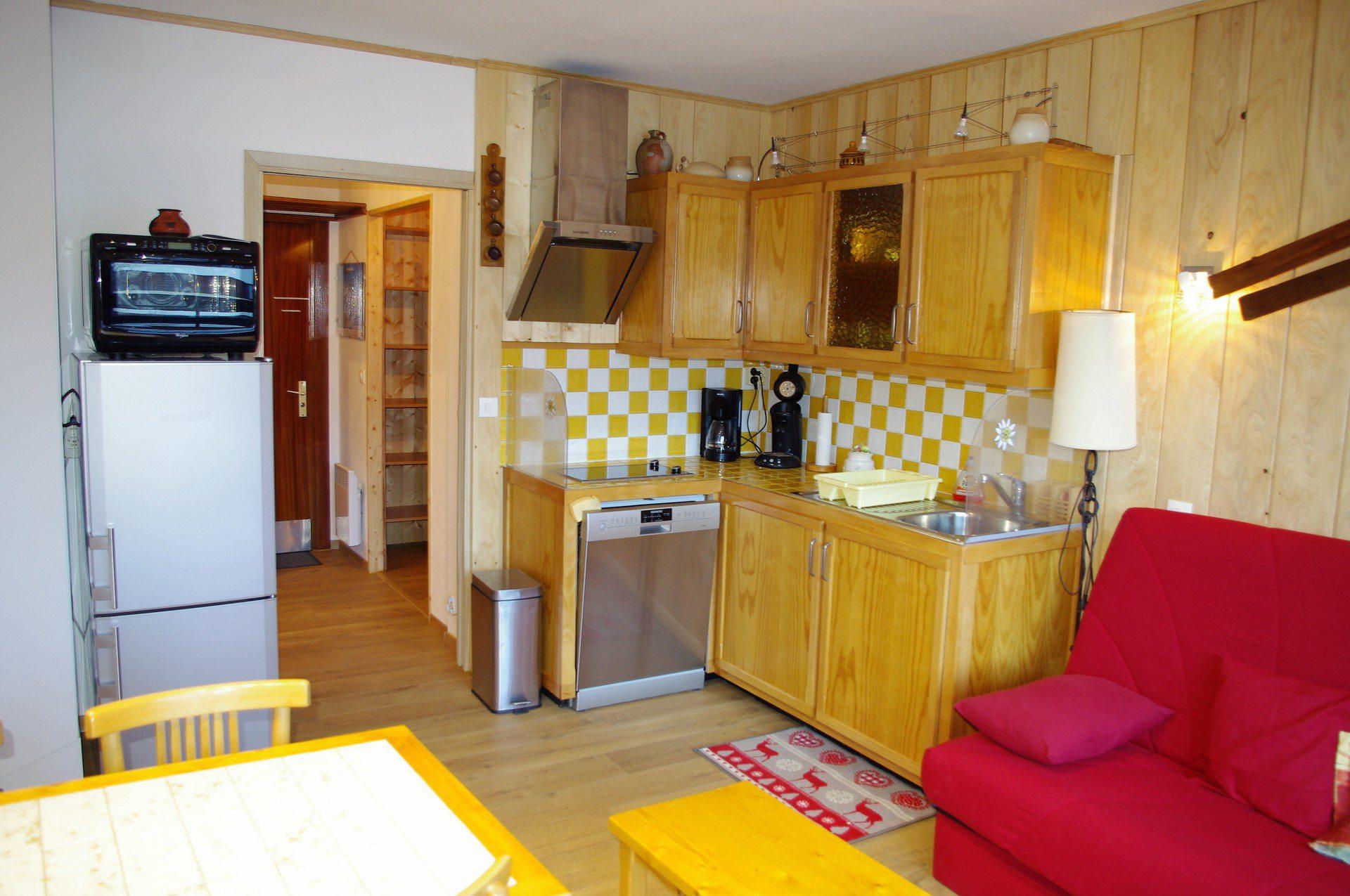 location-studio-Tignes-1550-Les-Brévières-4-personnes-2327-5-Alpissime location-studio-Tignes-1550-Les-Brévières-4-personnes-2327-5-Alpissime