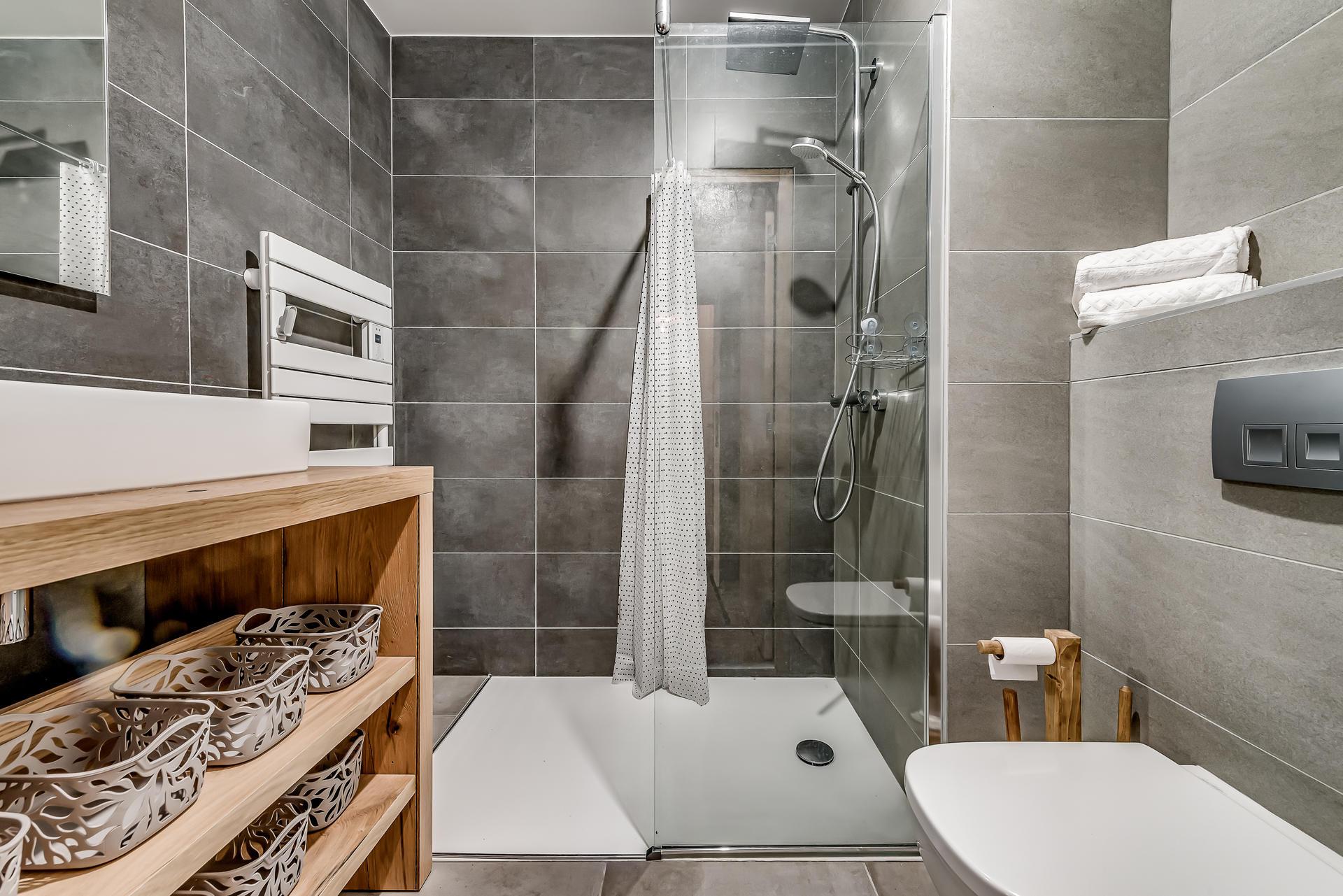 location-appartement-Champagny-en-Vanoise-8-personnes-2370-5-Alpissime