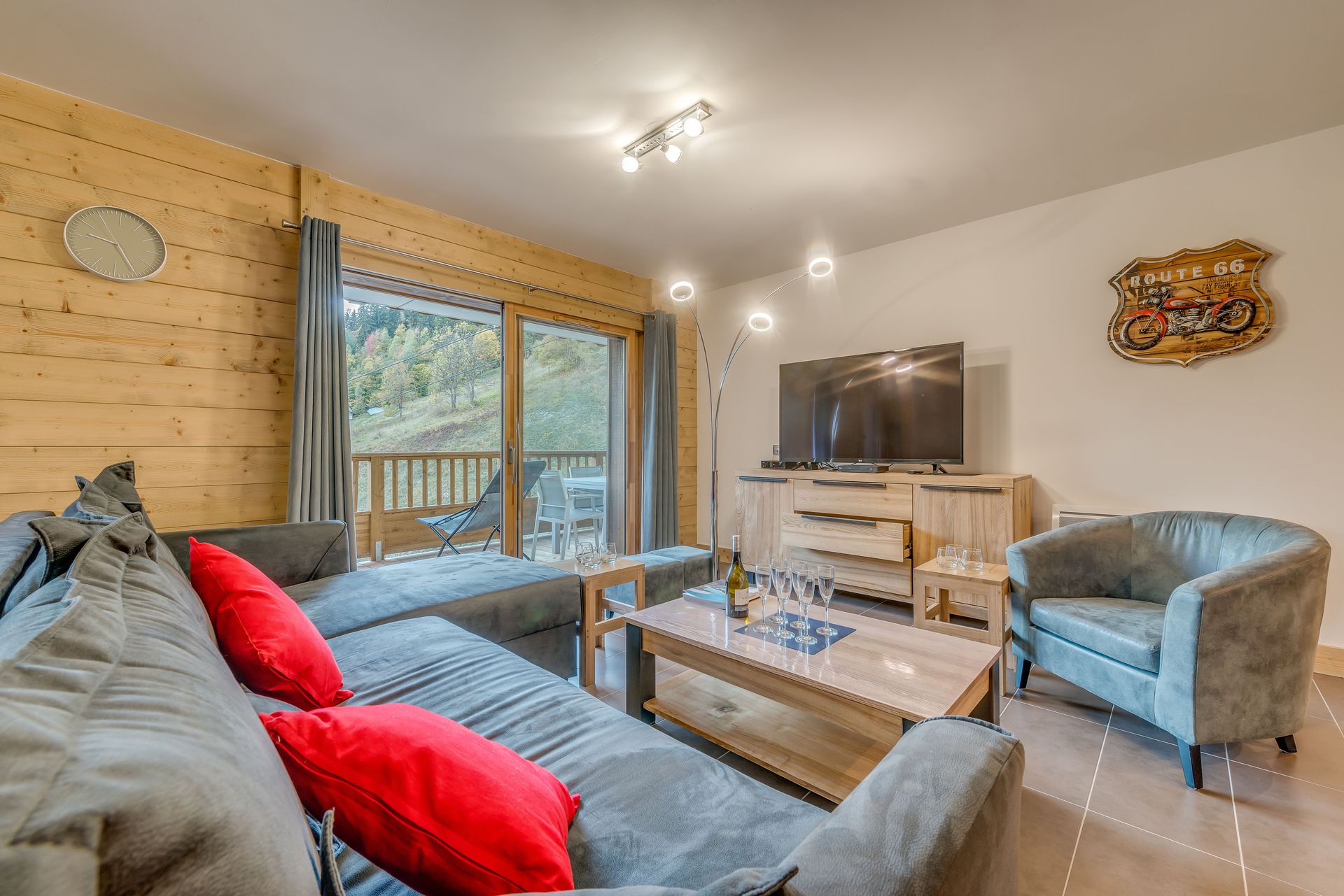 location-appartement-Champagny-en-Vanoise-8-personnes-2403-1-Alpissime location-appartement-Champagny-en-Vanoise-8-personnes-2403-1-Alpissime