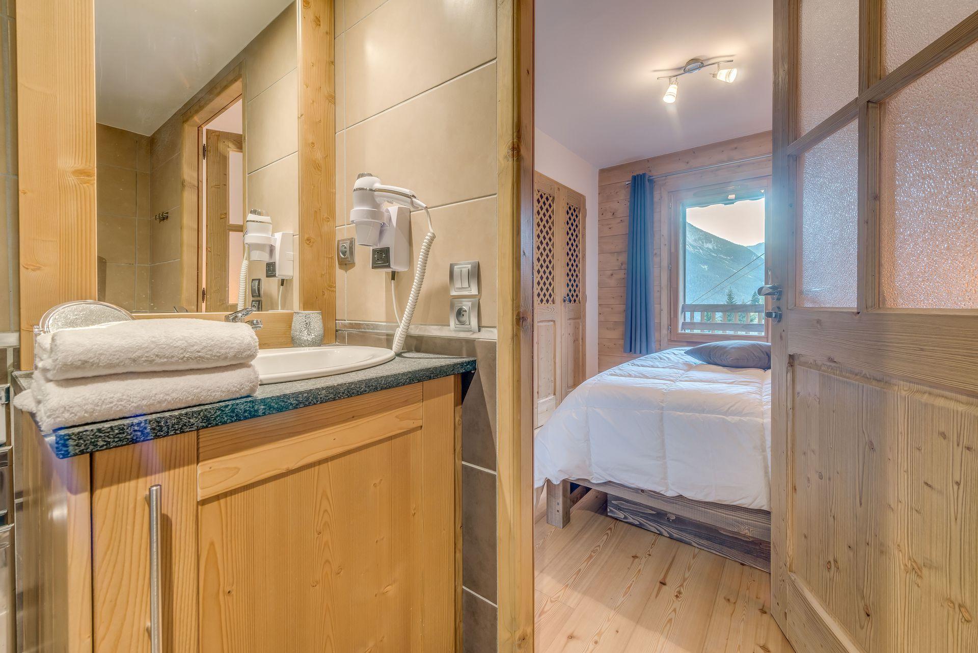 location-appartement-Champagny-en-Vanoise-8-personnes-2403-4-Alpissime location-appartement-Champagny-en-Vanoise-8-personnes-2403-4-Alpissime