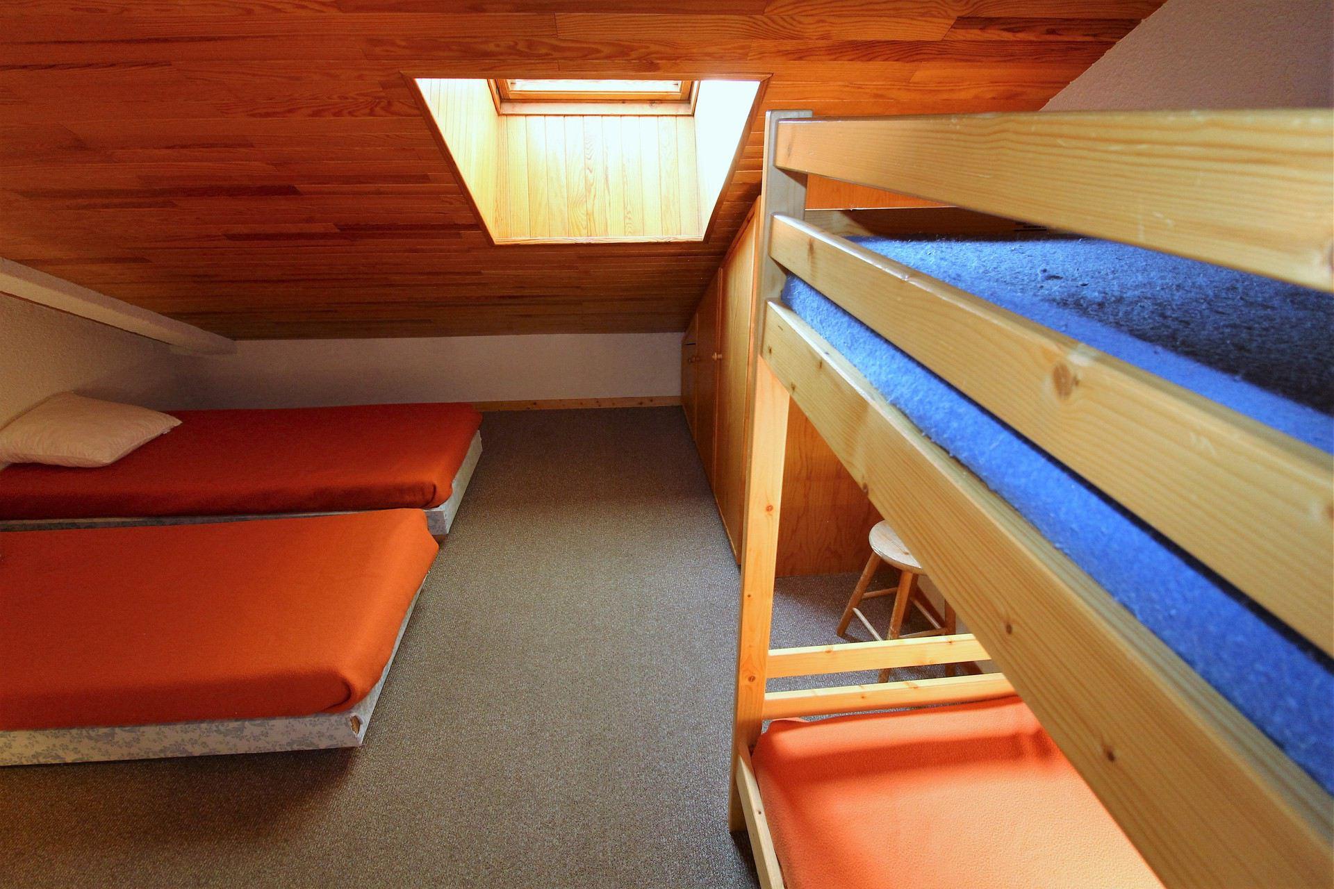 location-appartement-Champagny-en-Vanoise-8-personnes-2411-5-Alpissime location-appartement-Champagny-en-Vanoise-8-personnes-2411-5-Alpissime