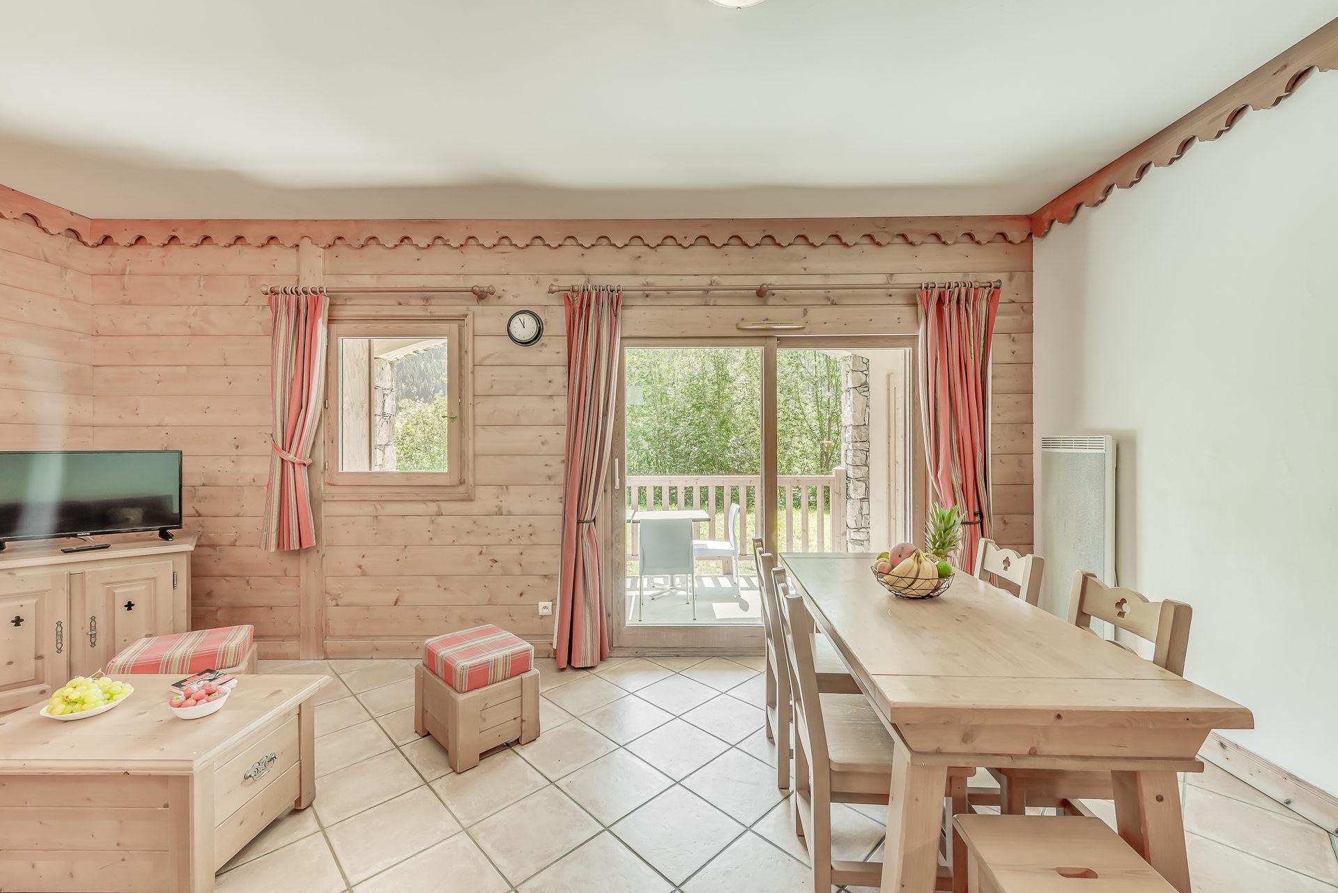 location-appartement-Champagny-en-Vanoise-6-personnes-2426-2-Alpissime