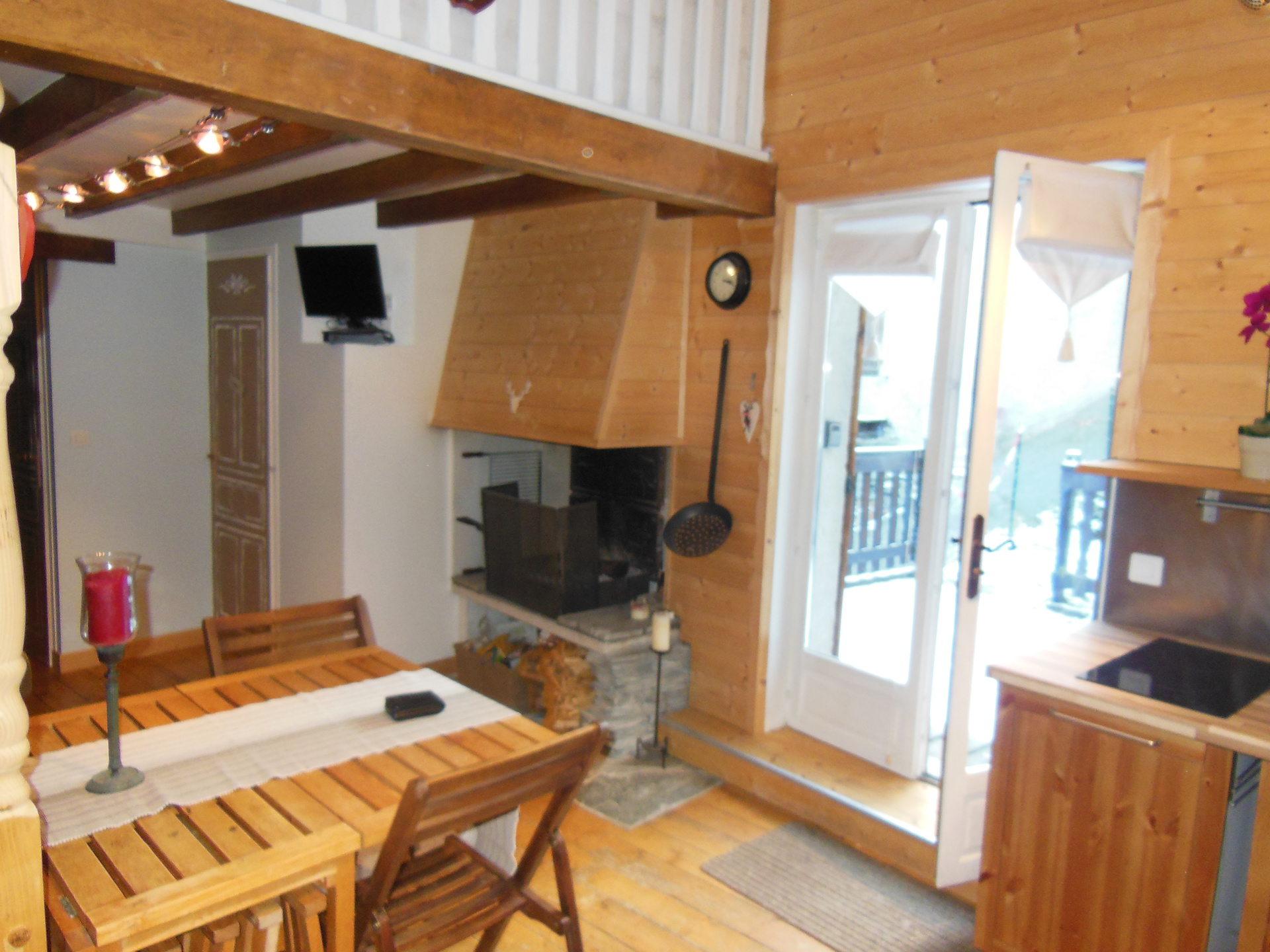 location-appartement-Champagny-en-Vanoise-6-personnes-2453-5-Alpissime
