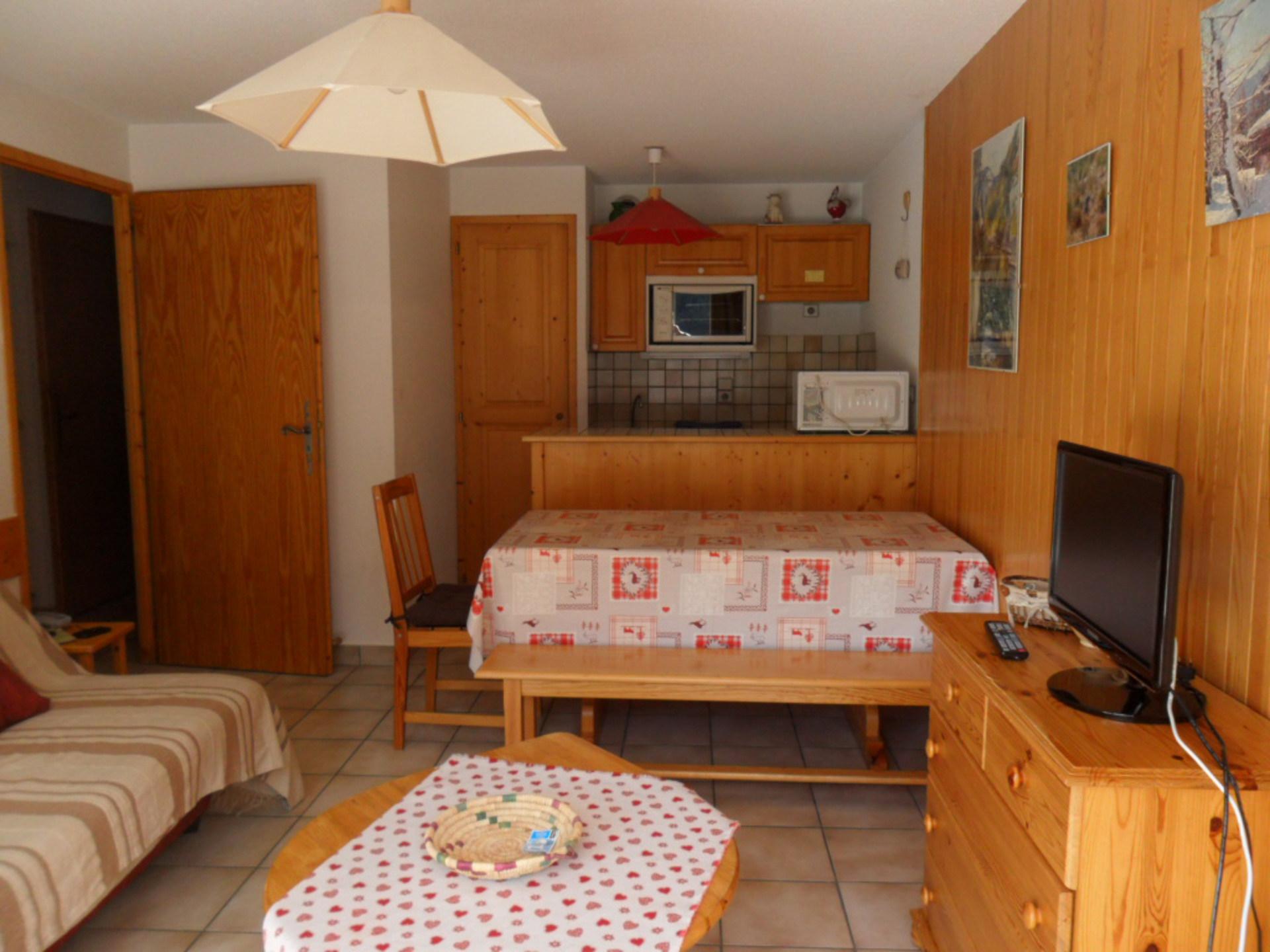 location-appartement-Champagny-en-Vanoise-6-personnes-2461-3-Alpissime location-appartement-Champagny-en-Vanoise-6-personnes-2461-3-Alpissime