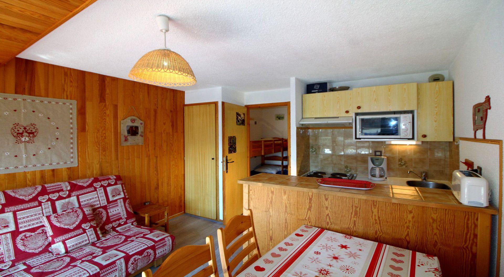 location-appartement-Champagny-en-Vanoise-5-personnes-2483-3-Alpissime location-appartement-Champagny-en-Vanoise-5-personnes-2483-3-Alpissime