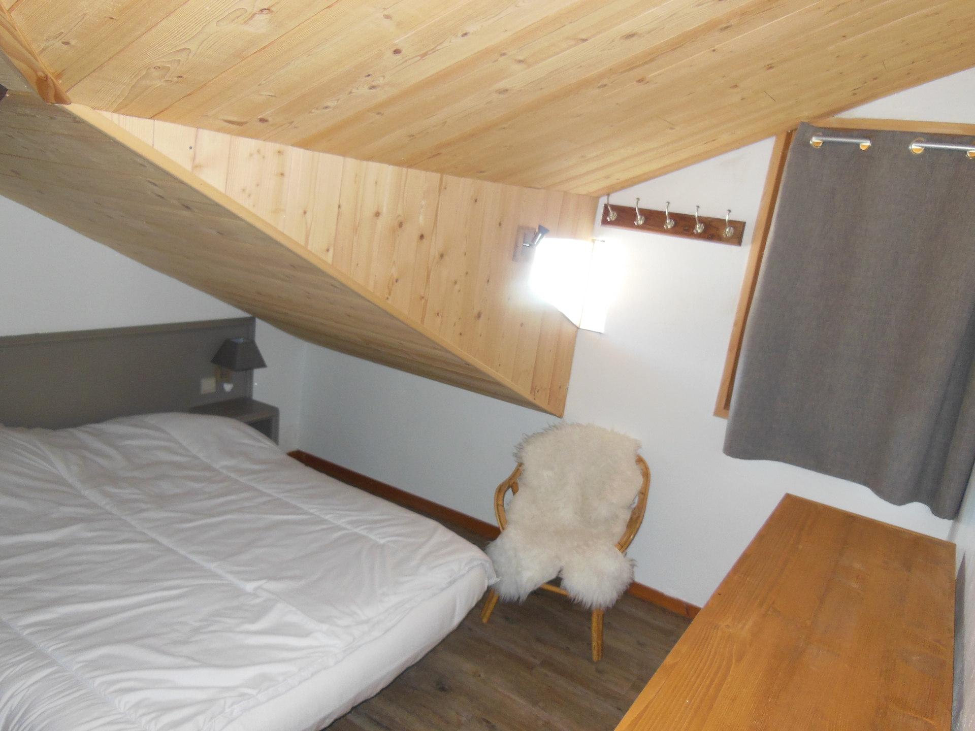 location-appartement-Champagny-en-Vanoise-4-personnes-2488-5-Alpissime location-appartement-Champagny-en-Vanoise-4-personnes-2488-5-Alpissime