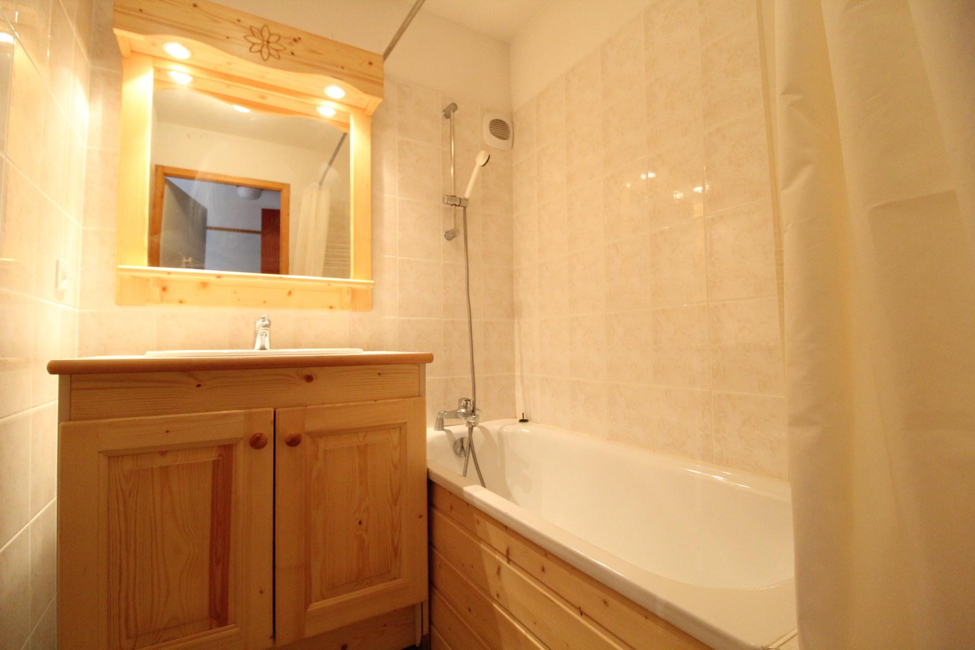 location-appartement-Lans-Le-Villard-6-personnes-2541-4-Alpissime location-appartement-Lans-Le-Villard-6-personnes-2541-4-Alpissime