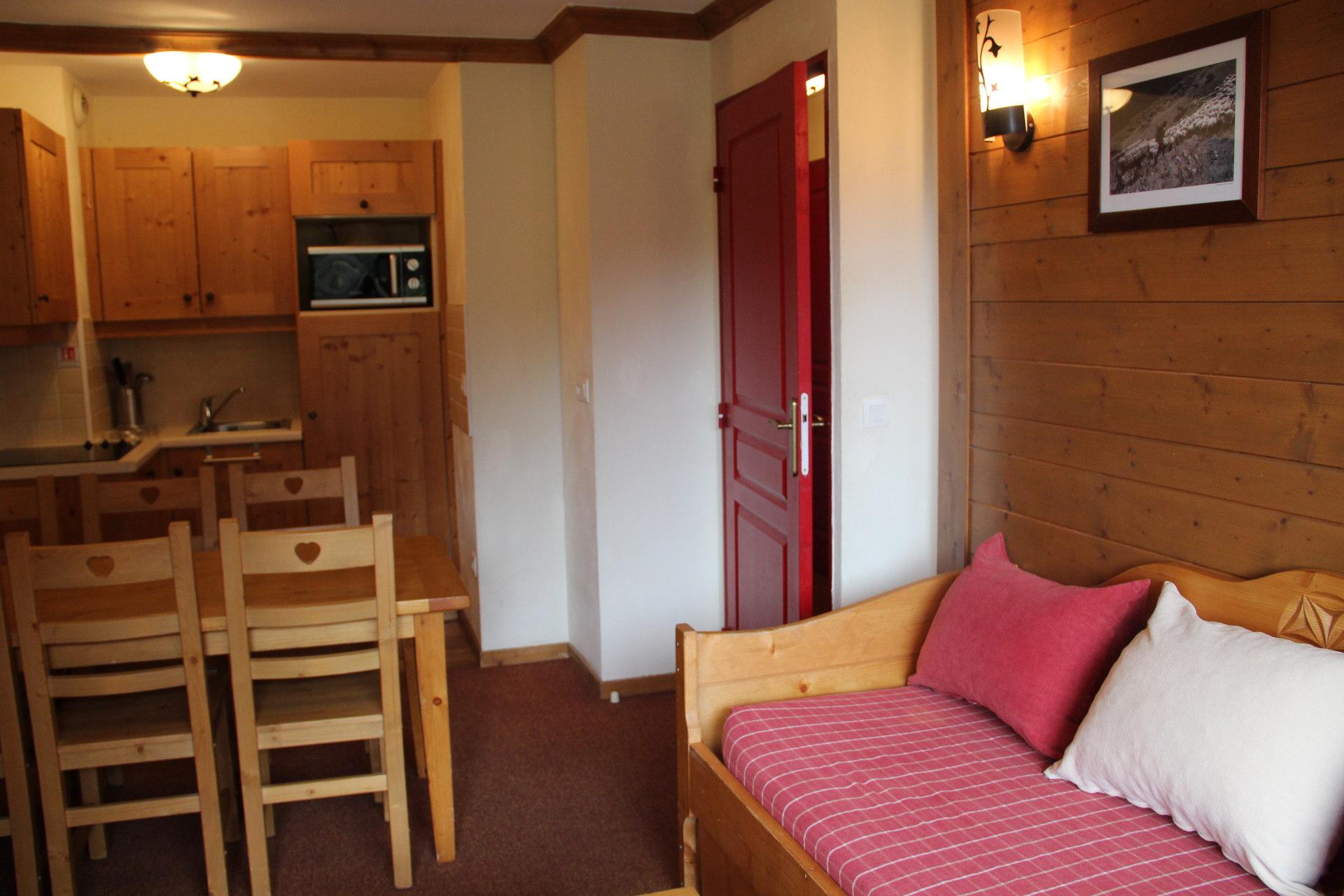 location-appartement-Lanslebourg-6-personnes-2596-2-Alpissime location-appartement-Lanslebourg-6-personnes-2596-2-Alpissime