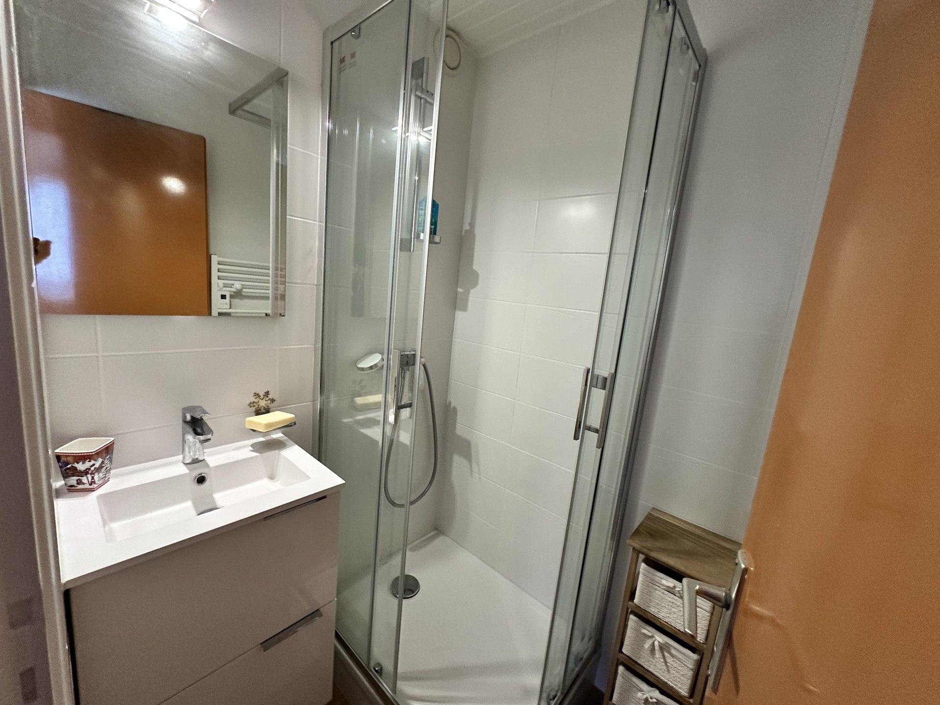 location-appartement-Lans-Le-Villard-4-personnes-2642-5-Alpissime location-appartement-Lans-Le-Villard-4-personnes-2642-5-Alpissime