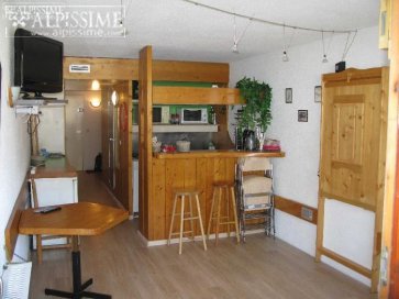 location-studio-Arc-1800-Charvet-5-personnes-320-5-Alpissime