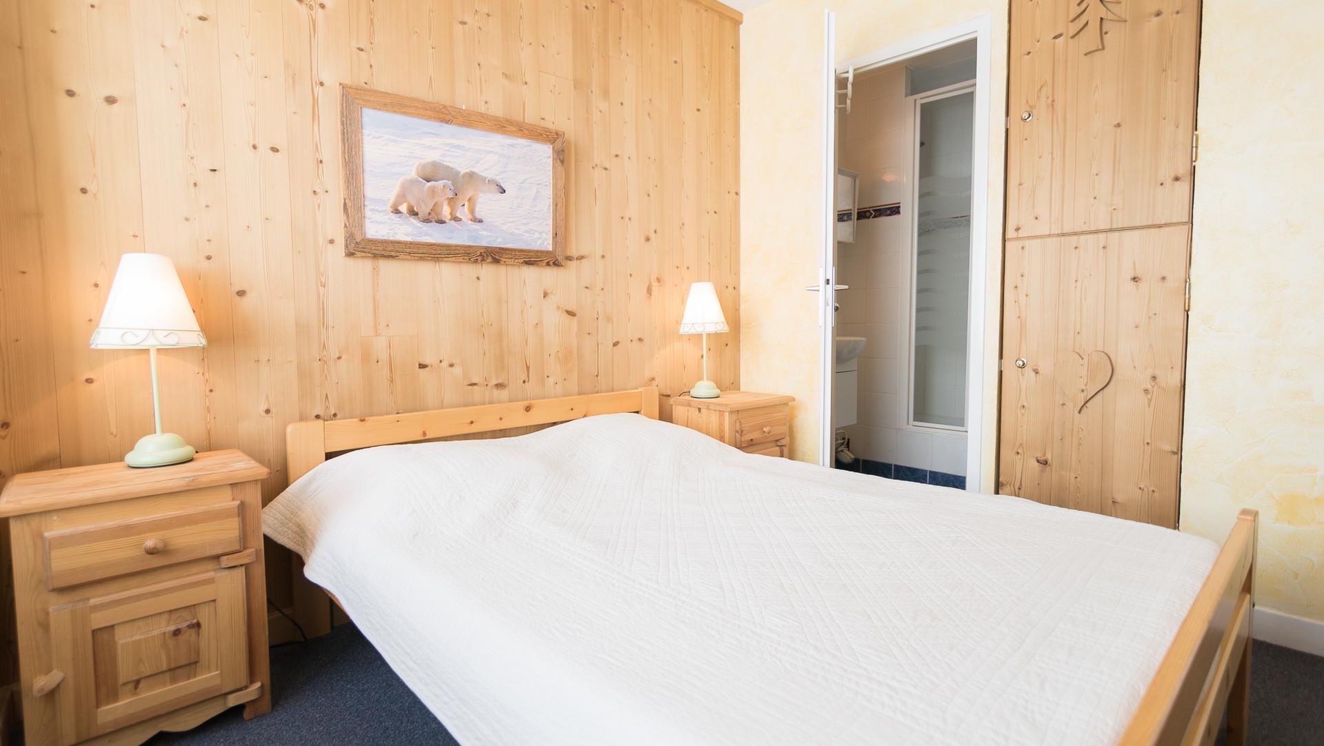 location-appartement-Tignes-1550-Les-Brévières-8-personnes-3201-5-Alpissime location-appartement-Tignes-1550-Les-Brévières-8-personnes-3201-5-Alpissime