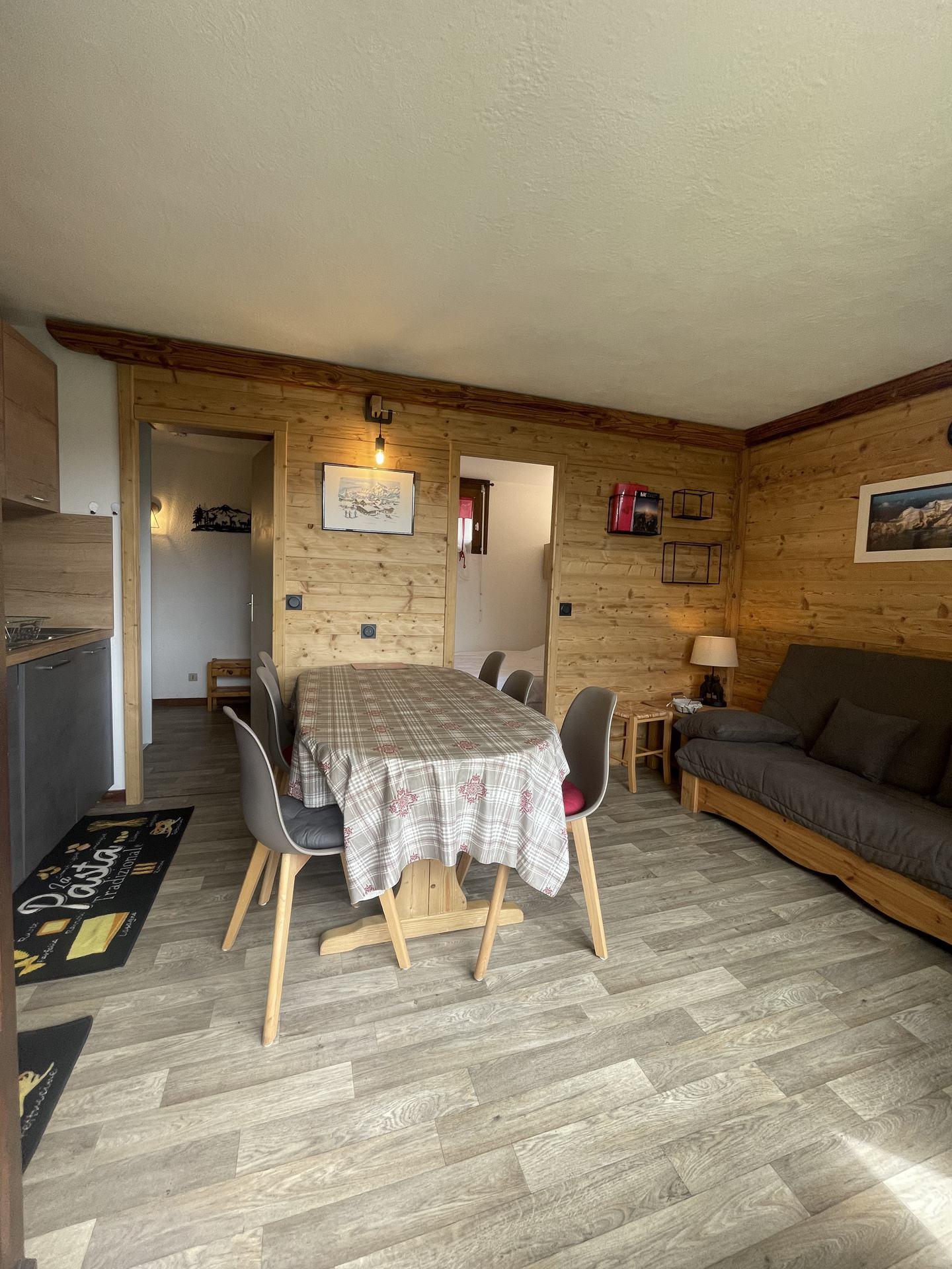 location-appartement-Notre-Dame-de-Bellecombe-1150-4-personnes-3223-2-Alpissime location-appartement-Notre-Dame-de-Bellecombe-1150-4-personnes-3223-2-Alpissime