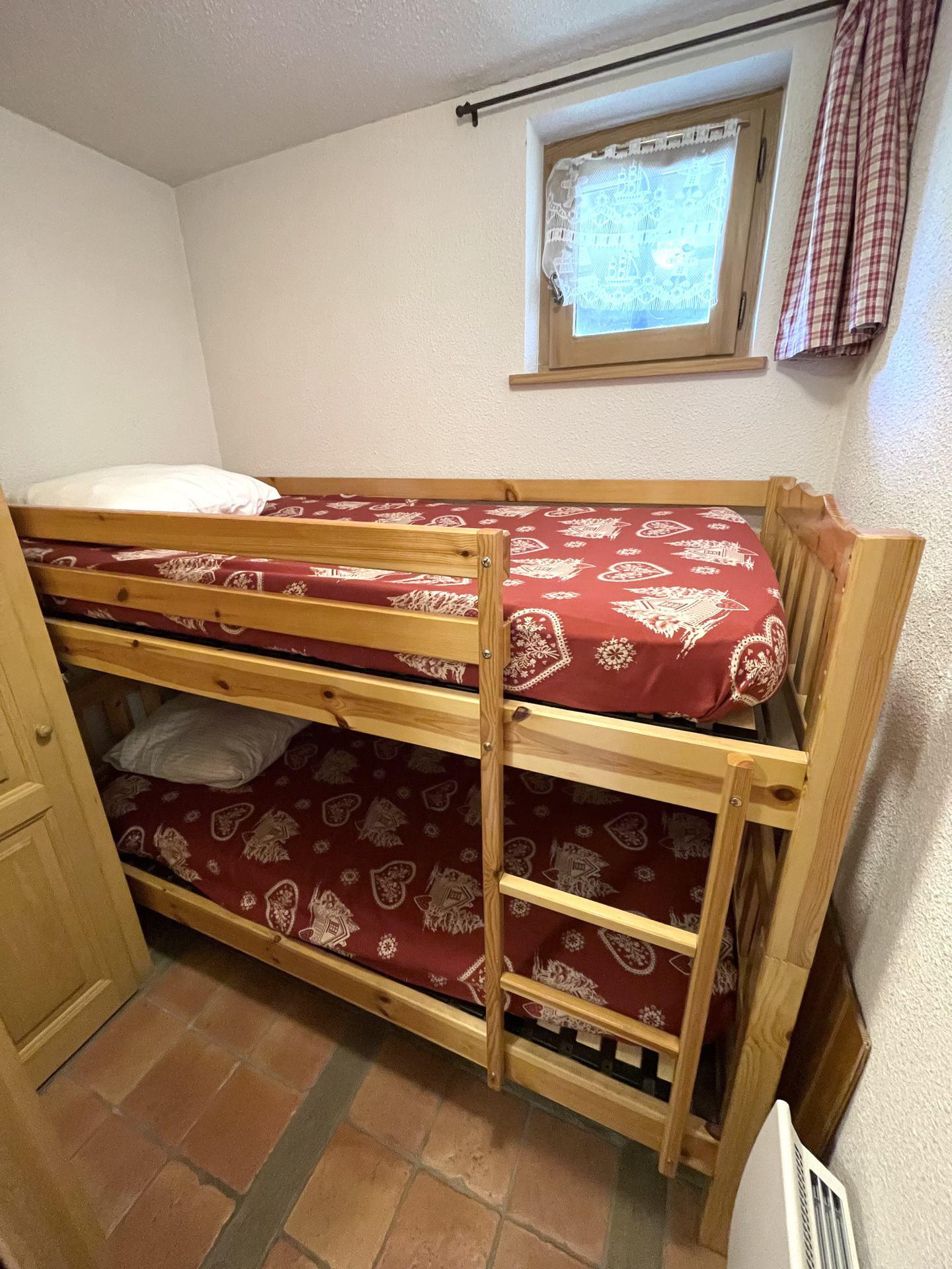 location-appartement-Notre-Dame-de-Bellecombe-1150-6-personnes-3229-5-Alpissime location-appartement-Notre-Dame-de-Bellecombe-1150-6-personnes-3229-5-Alpissime