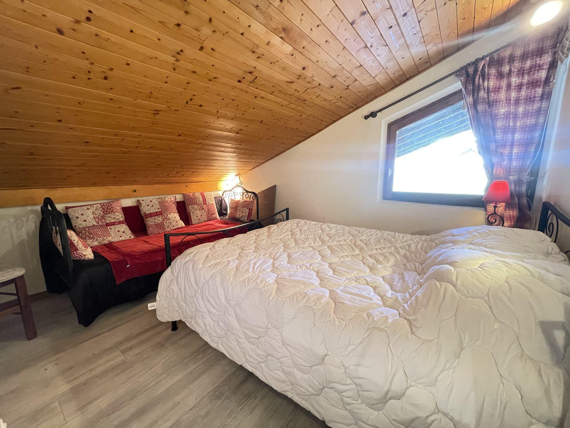 location-appartement-Notre-Dame-de-Bellecombe-1150-4-personnes-3332-5-Alpissime location-appartement-Notre-Dame-de-Bellecombe-1150-4-personnes-3332-5-Alpissime