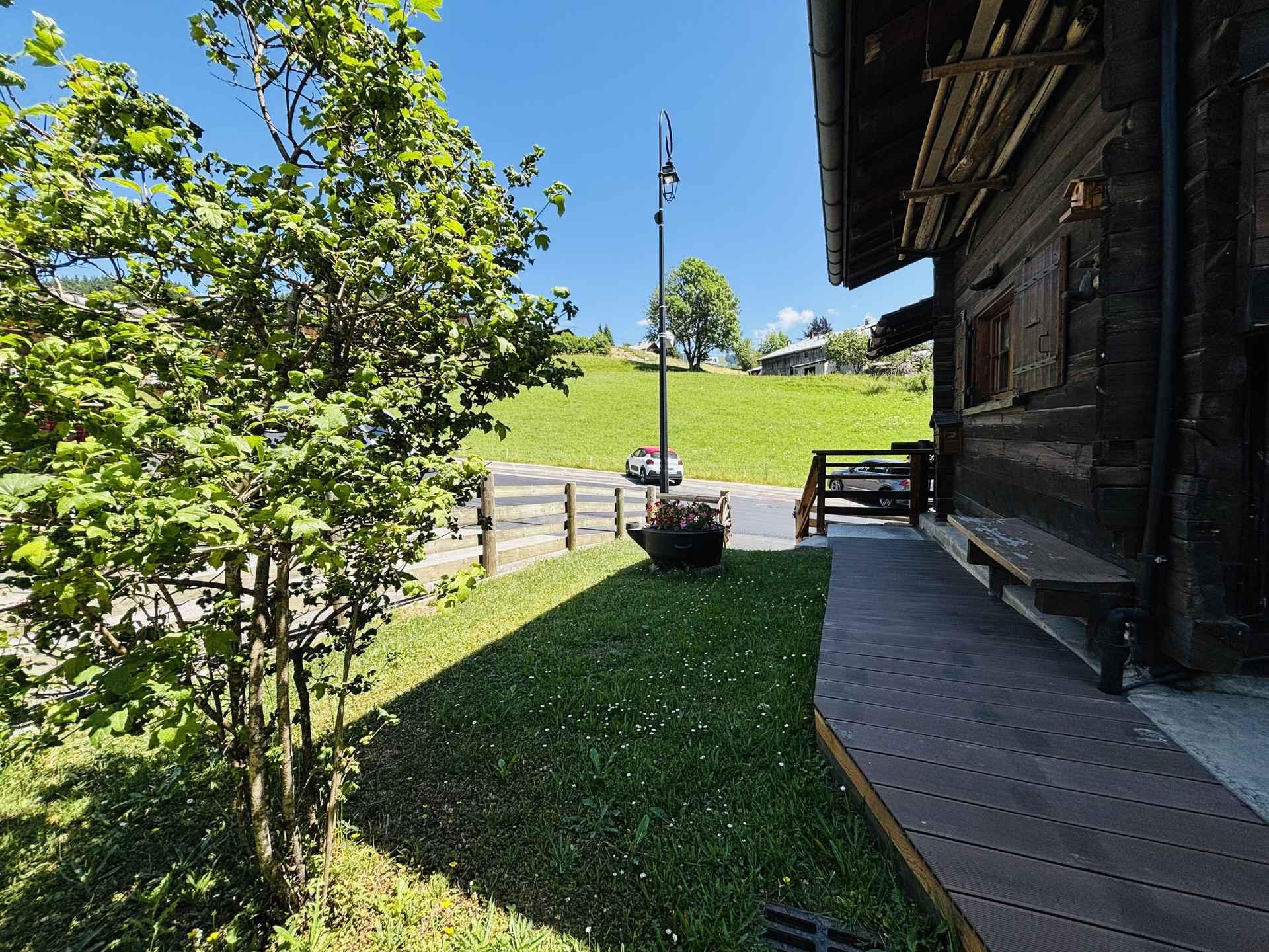 location-appartement-Notre-Dame-de-Bellecombe-4-personnes-3343-2-Alpissime location-appartement-Notre-Dame-de-Bellecombe-4-personnes-3343-2-Alpissime