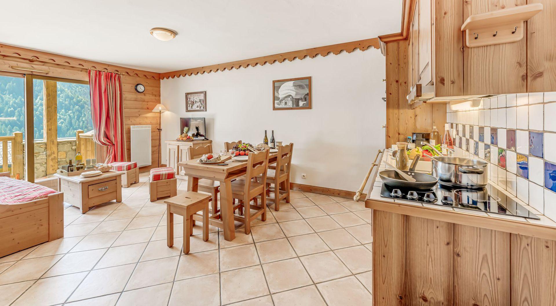 location-appartement-Champagny-en-Vanoise-6-personnes-3464-3-Alpissime