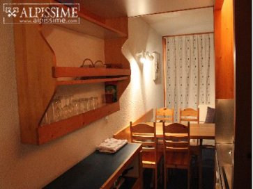 location-studio-Arc-1800-Charvet-4-personnes-350-3-Alpissime location-studio-Arc-1800-Charvet-4-personnes-350-3-Alpissime