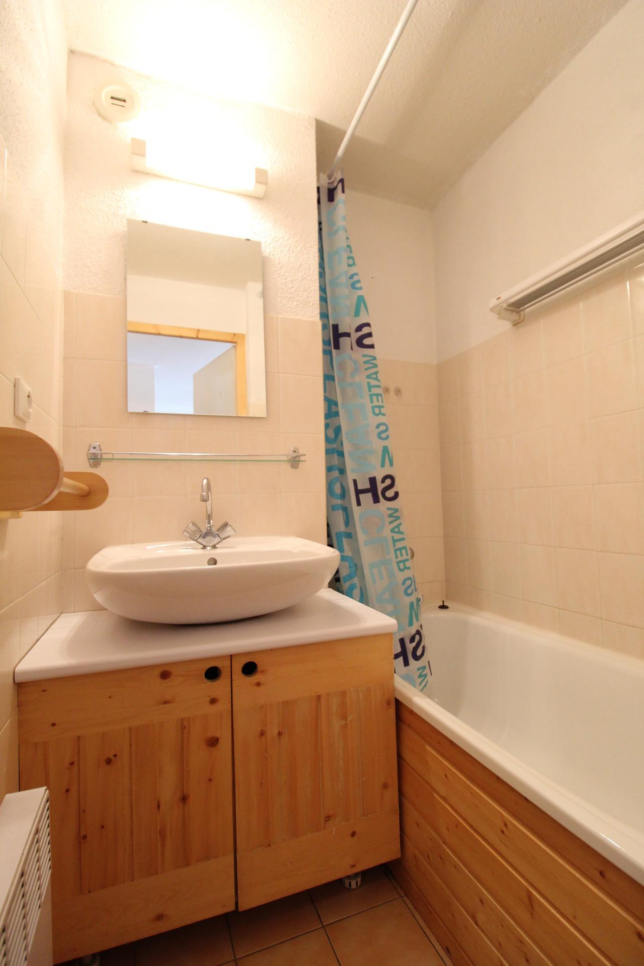 location-appartement-Lans-Le-Villard-4-personnes-3516-5-Alpissime location-appartement-Lans-Le-Villard-4-personnes-3516-5-Alpissime